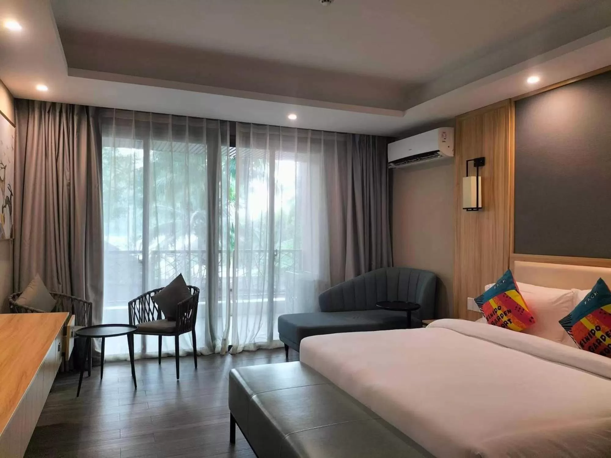 Bed in El Nido Garden Resort