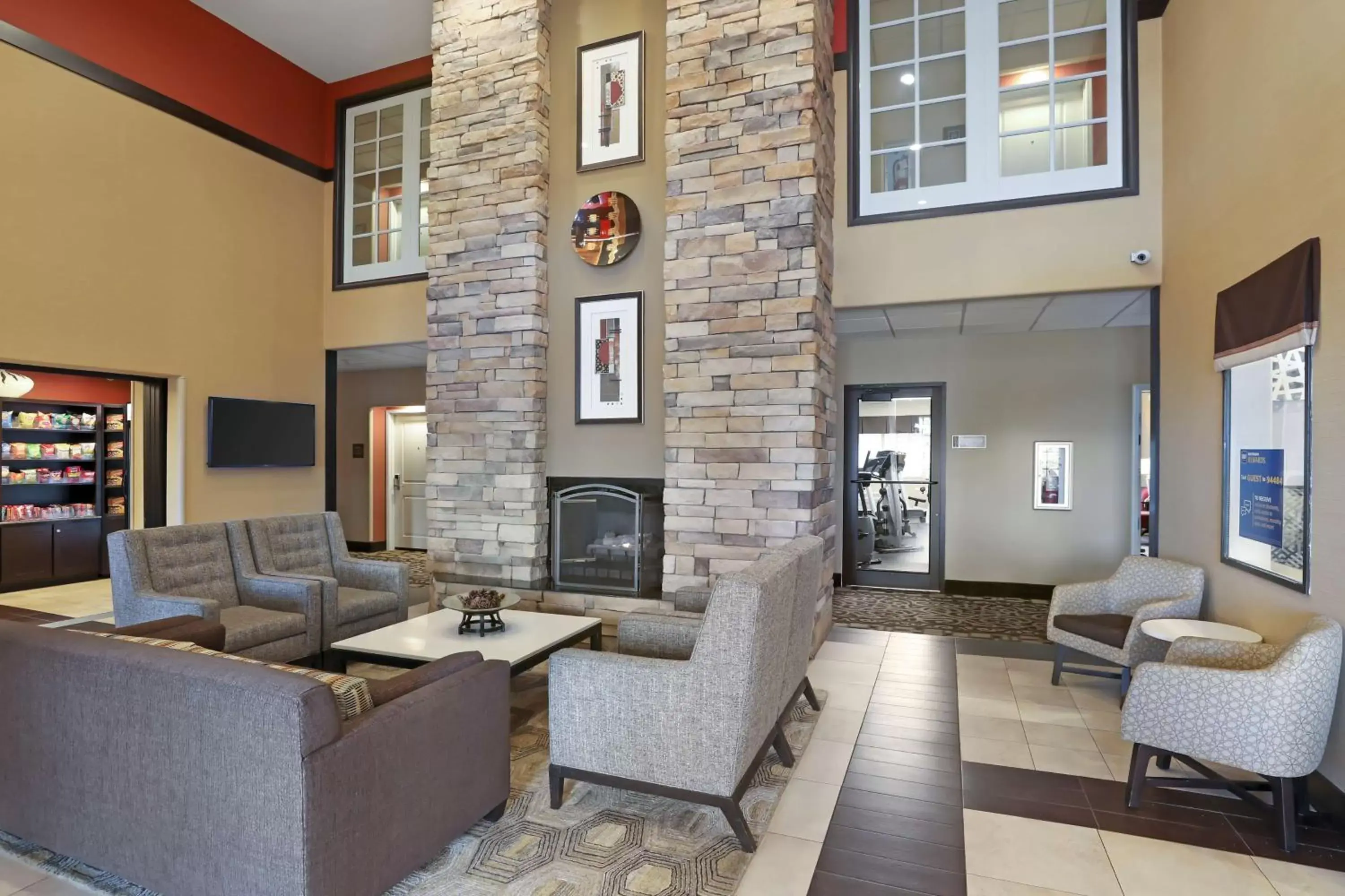 Lobby or reception, Seating Area in Best Western Plus Castle Rock