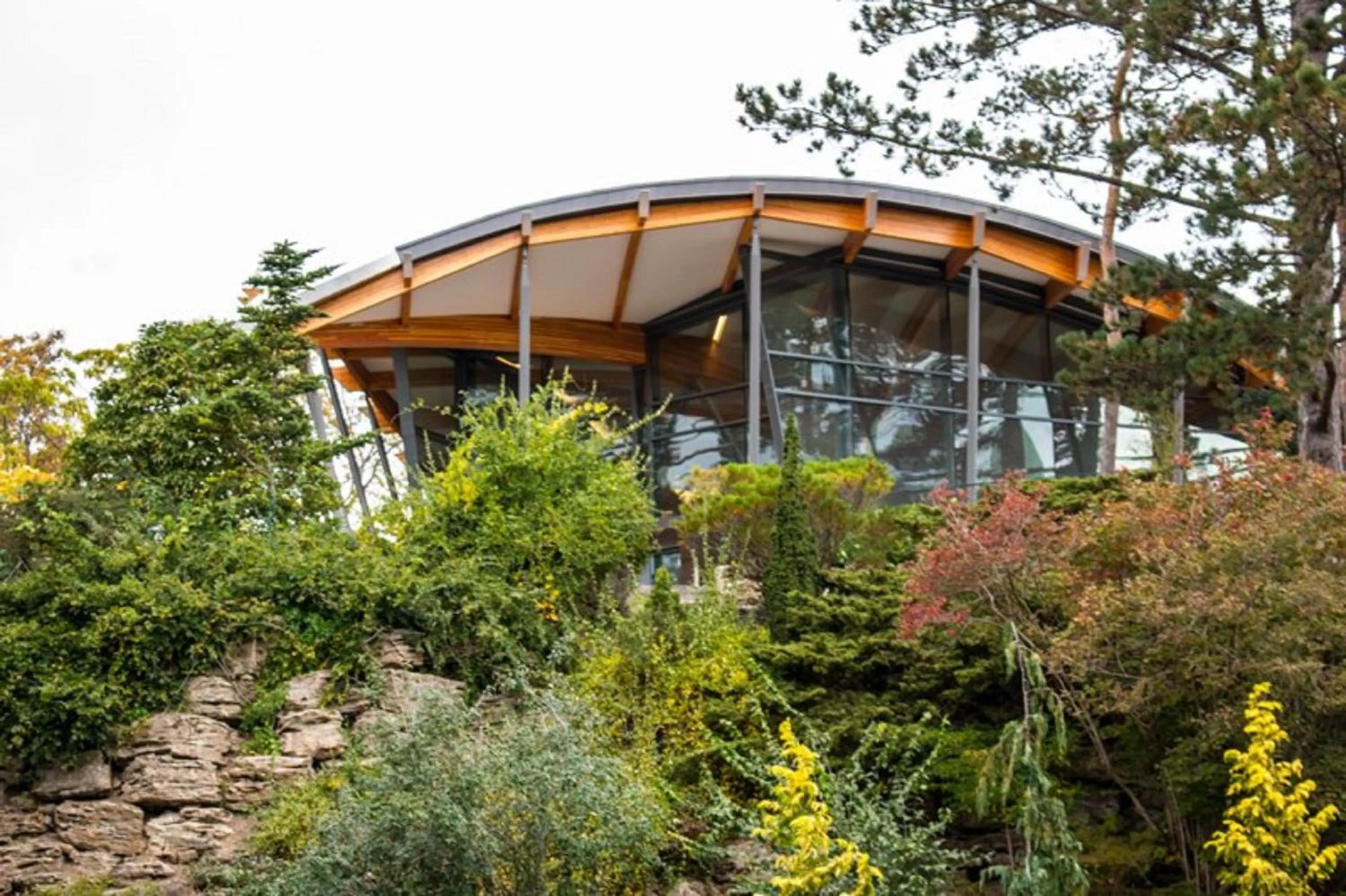 Area and facilities in Staybridge Suites Hamilton - Downtown by IHG