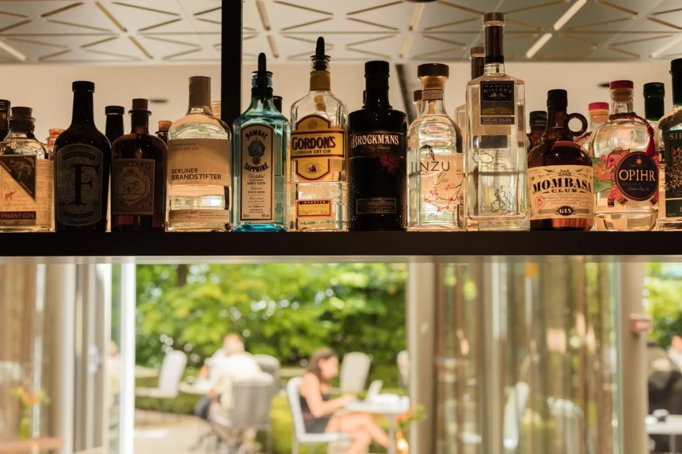 Lounge or bar in Engimatt City & Garden Hotel