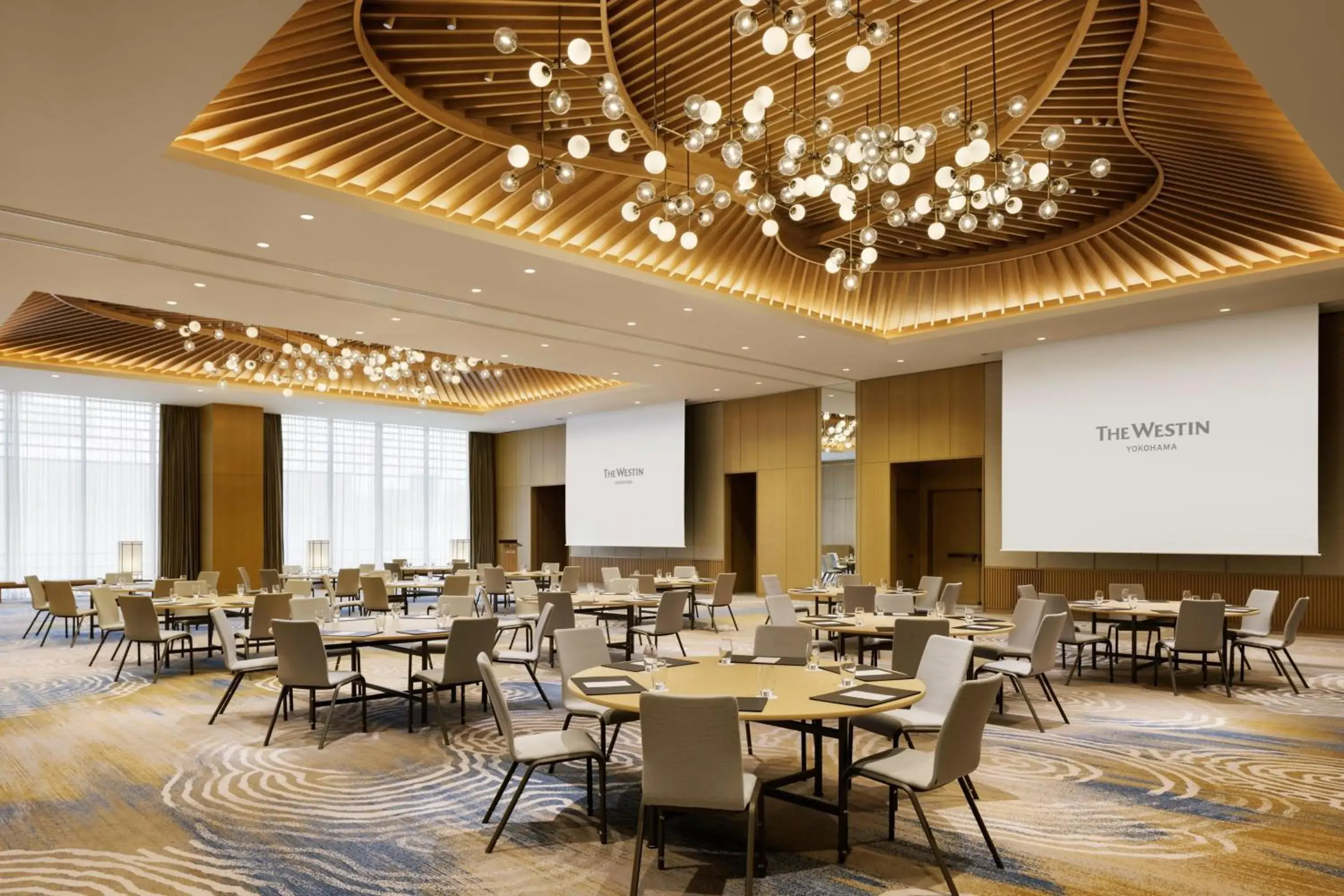 Meeting/conference room, Restaurant/Places to Eat in The Westin Yokohama