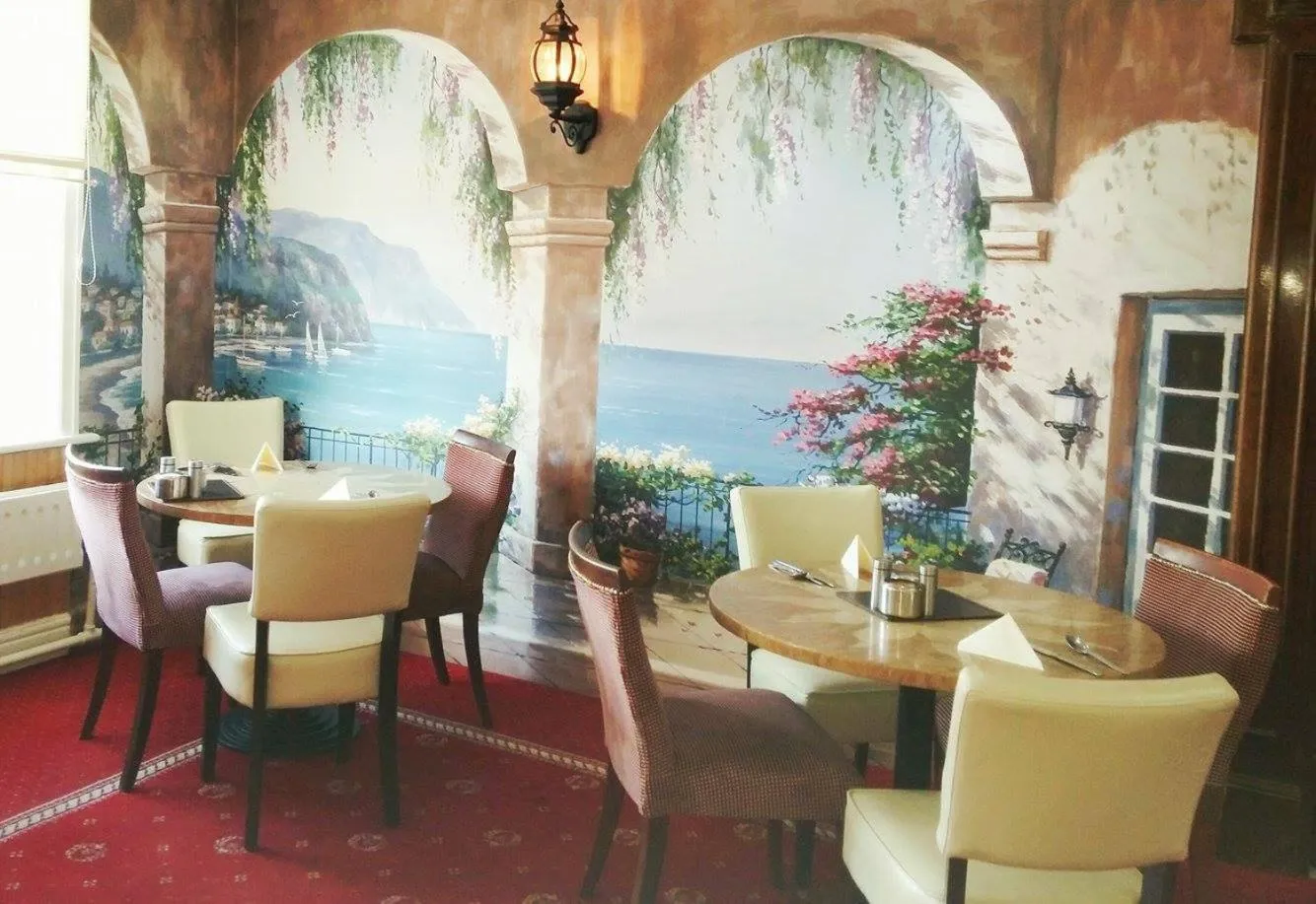 Dining area in The Regal Hotel