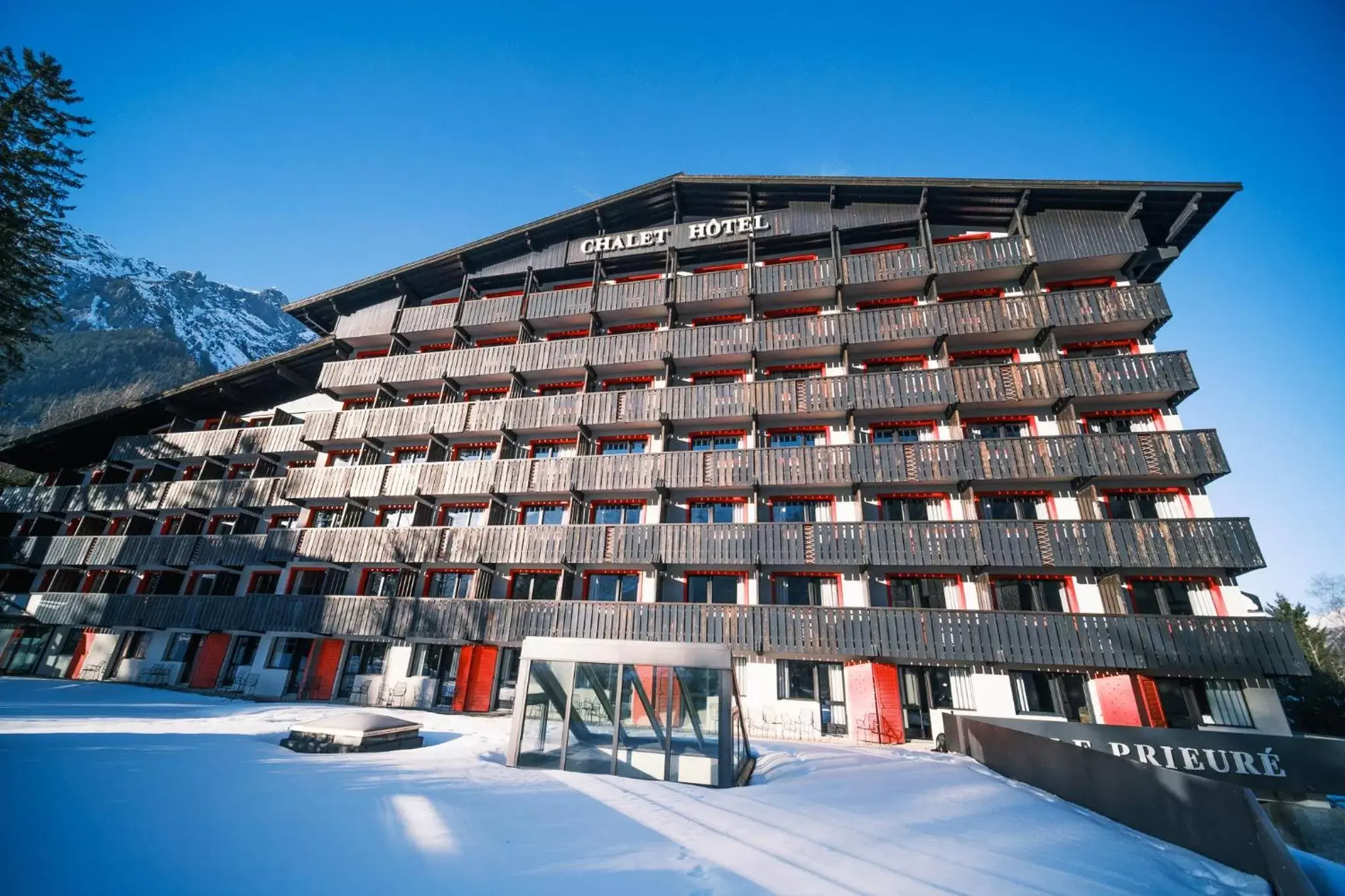 Property building, Winter in Chalet Hôtel Le Prieuré & Spa