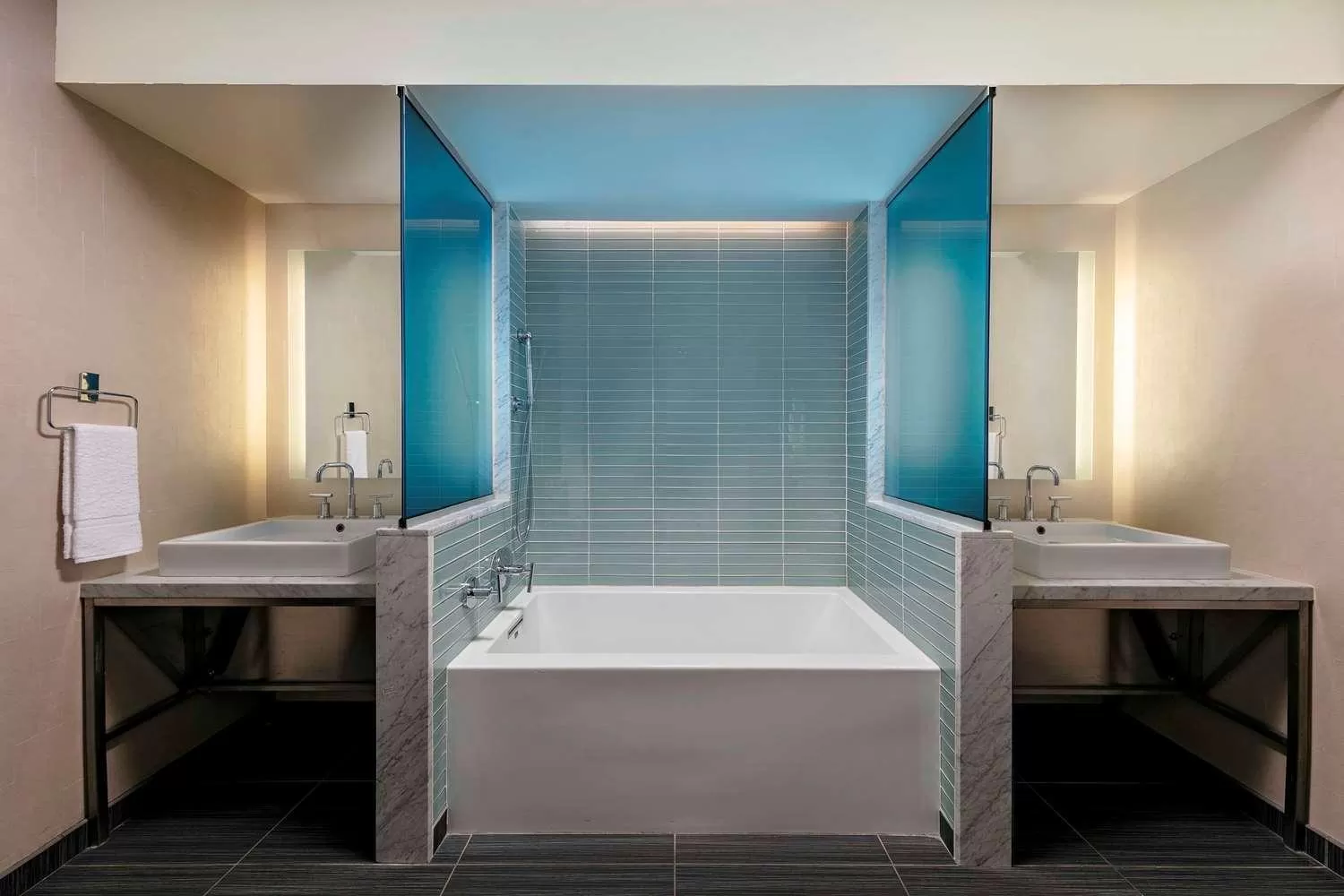 Bathroom in The Royal Sonesta Chicago Downtown