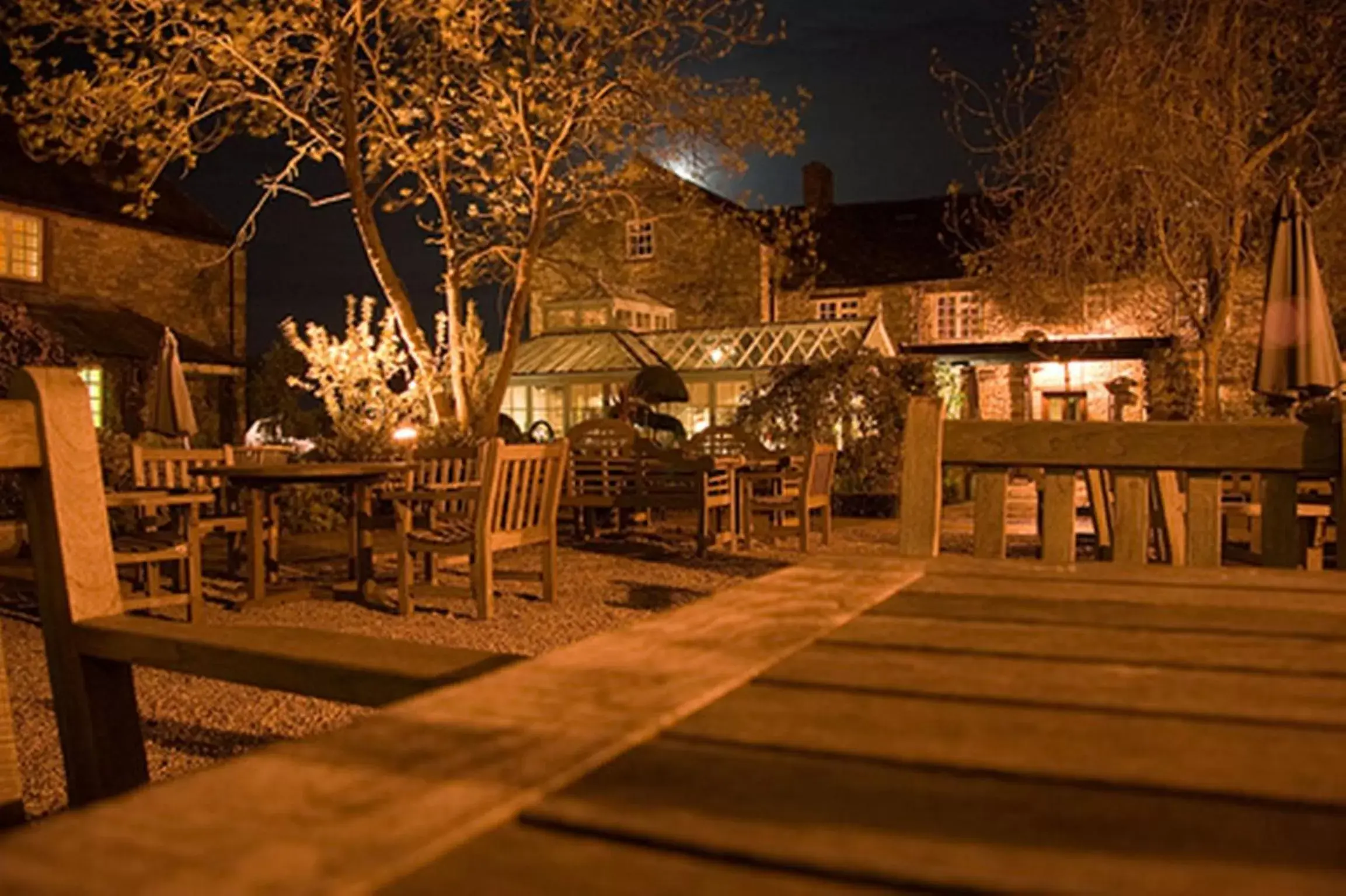 Patio, Restaurant/Places to Eat in The Barnsdale