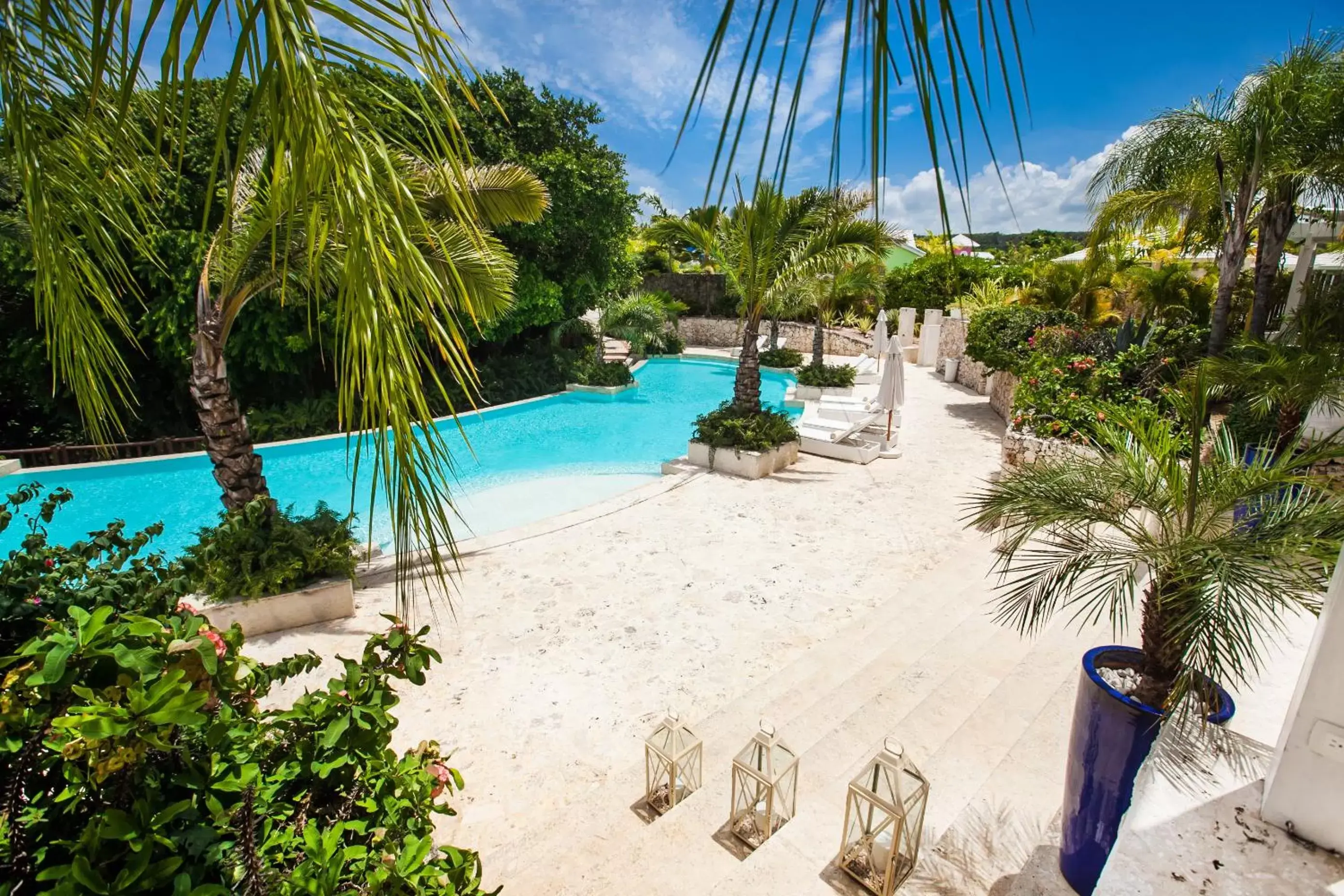 Swimming pool in Eden Roc Cap Cana Swimming pool in Eden Roc Cap Cana