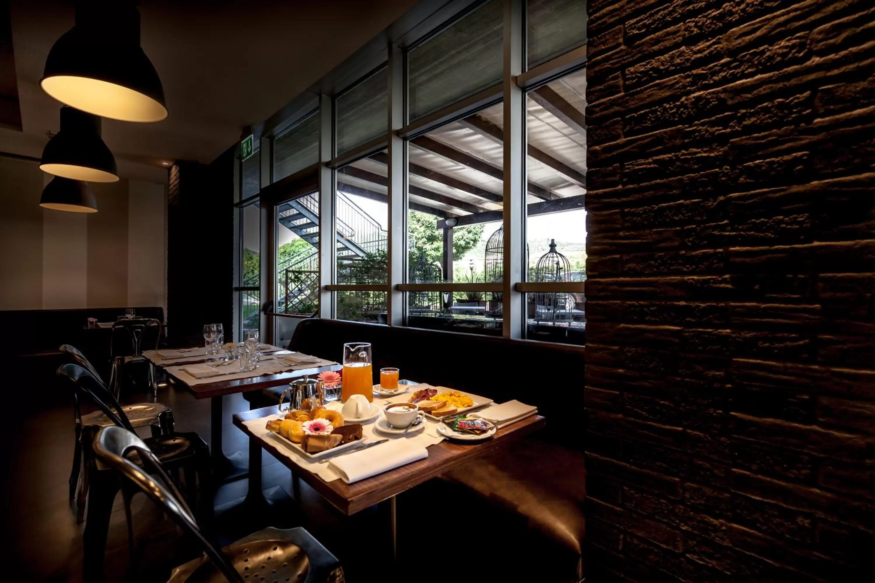 Breakfast in La Meridiana Bleisure Hotel