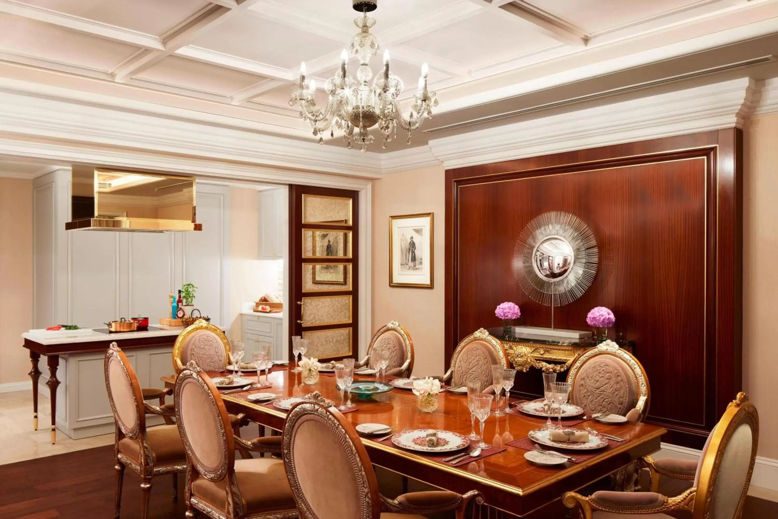 Photo of the whole room, Restaurant/Places to Eat in The Ritz-Carlton, Pune