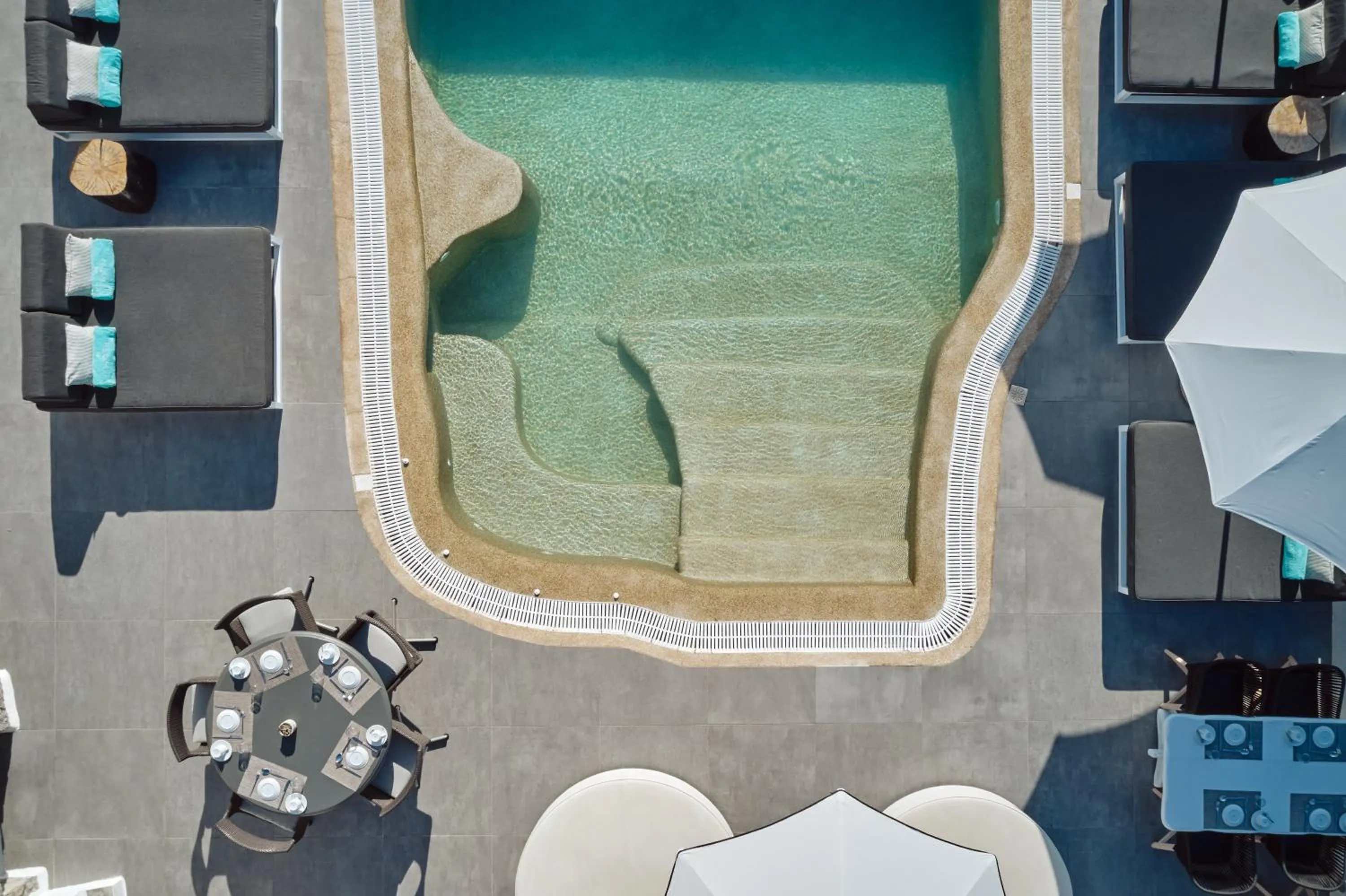 Swimming pool in Mykonos Princess Hotel