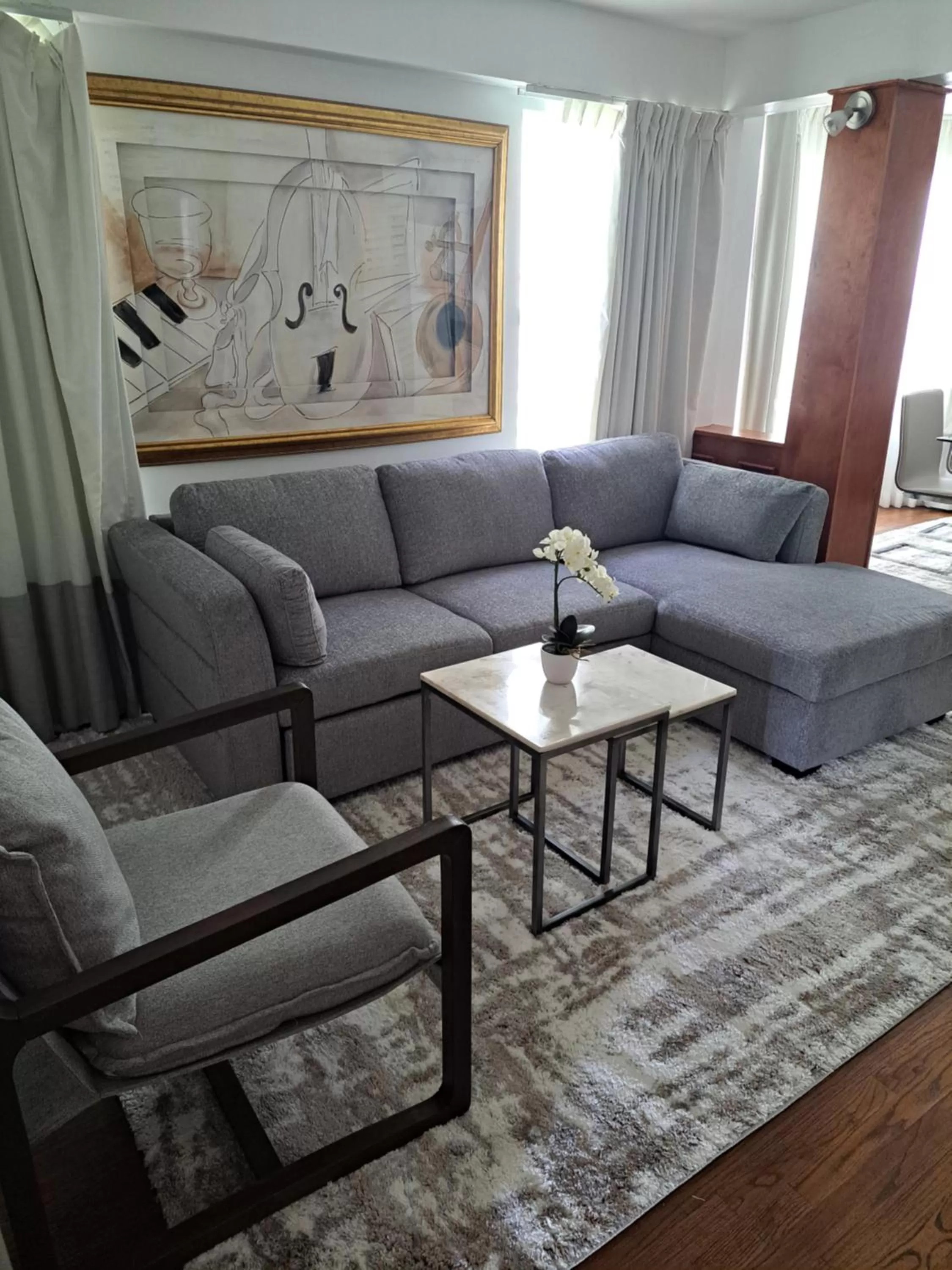 Living room in Villa Italia South Beach