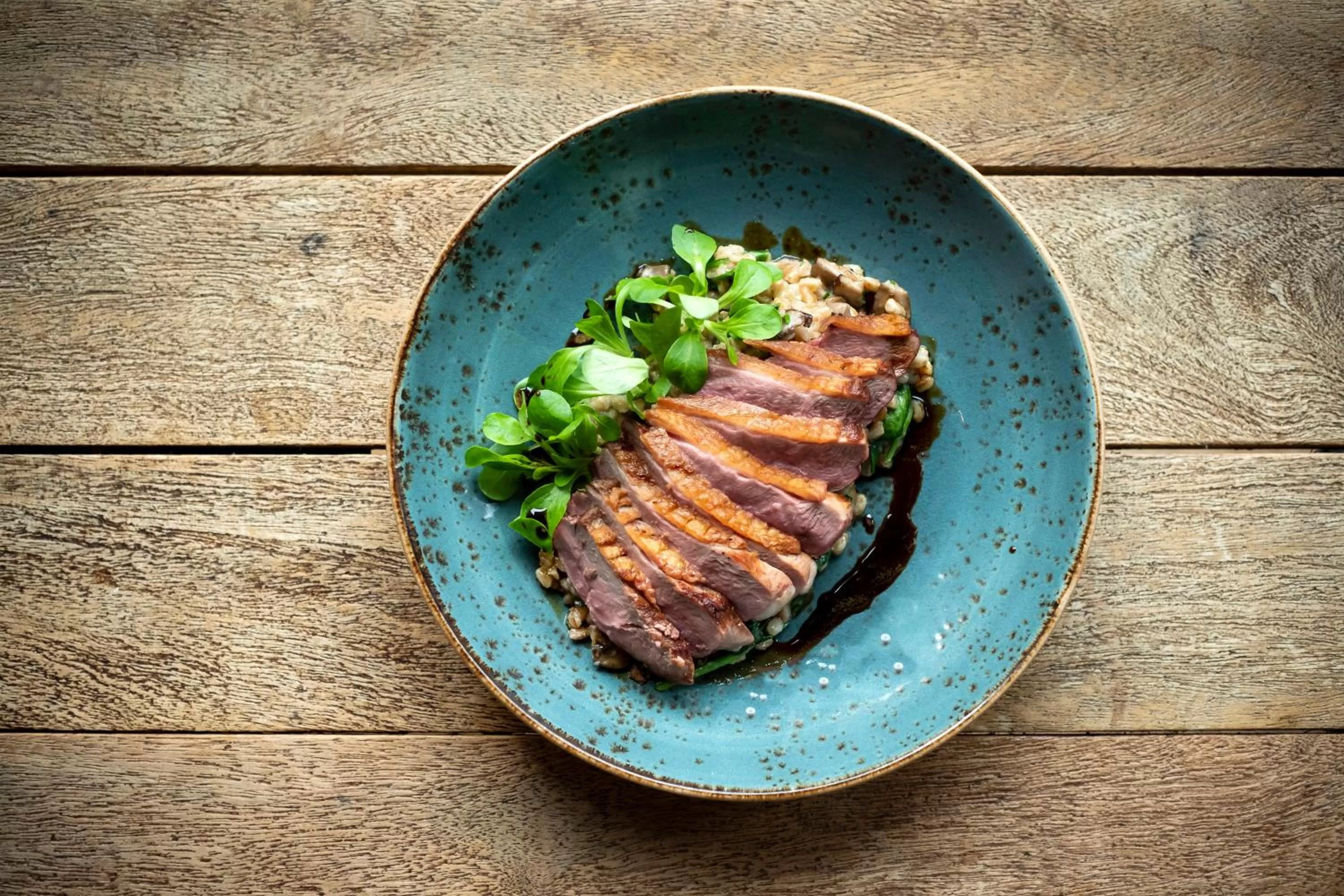 Restaurant/places to eat in Kimpton Hotel Monaco Philadelphia by IHG