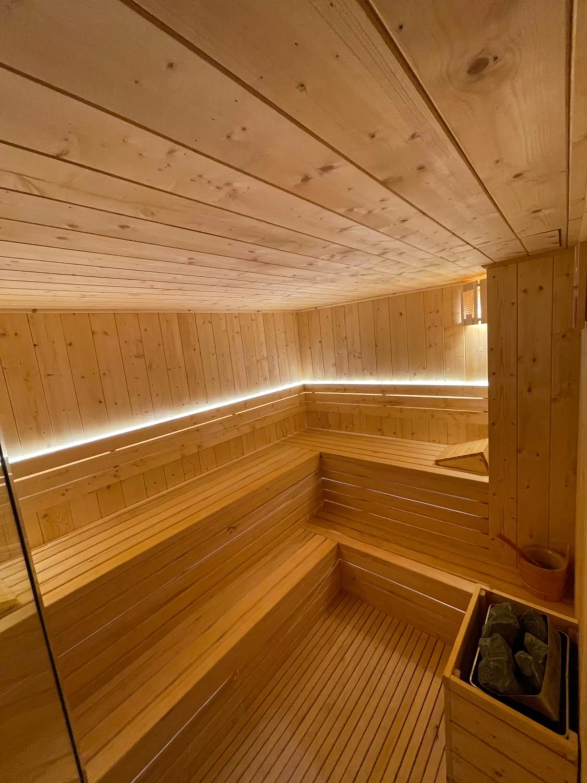 Massage in Deluxe Resort and SPA