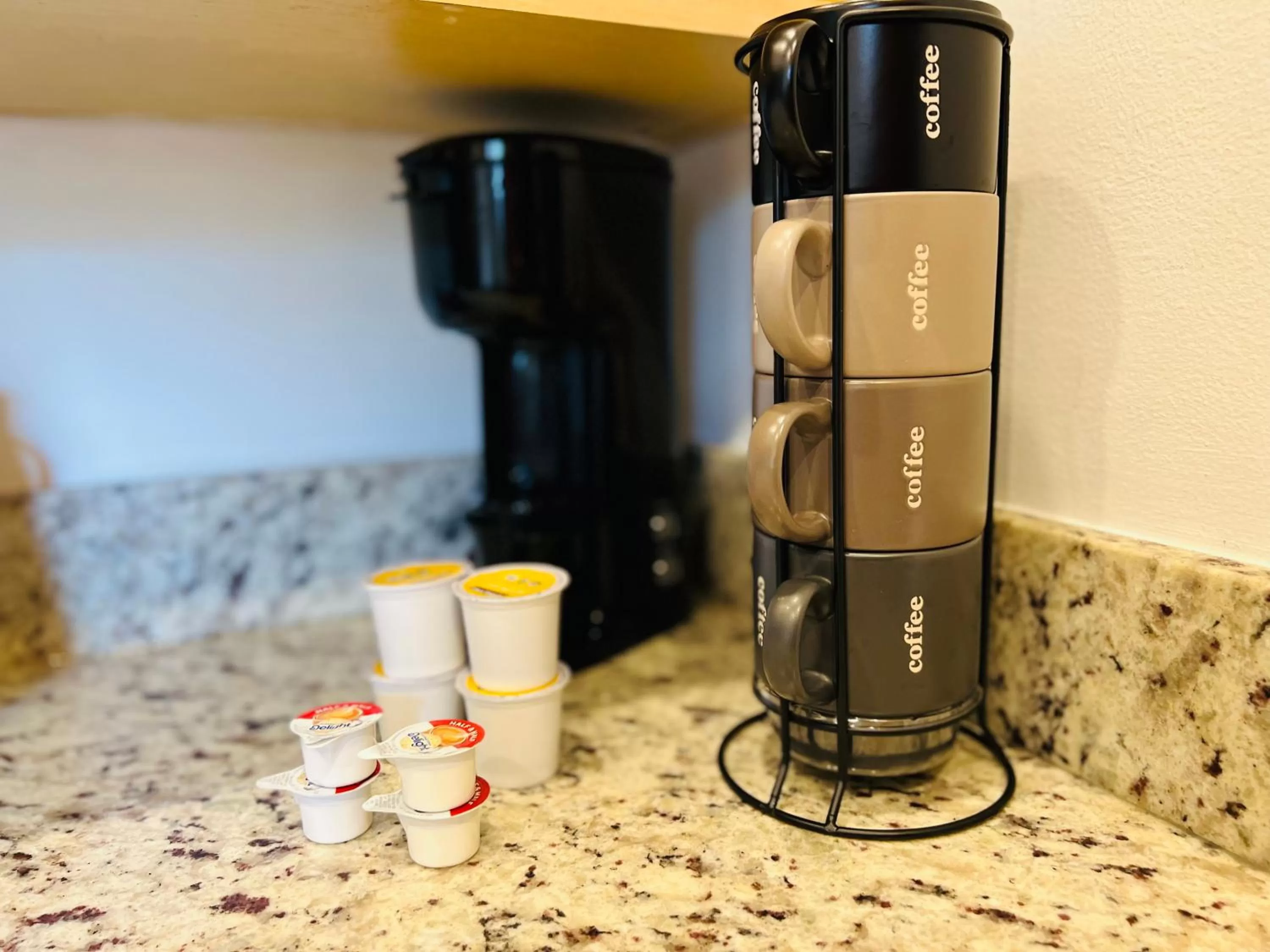 Coffee/tea facilities in CocoBay 2BR Condos Near Beach, Galleria Mall, Wilton Manors, Cruise Port