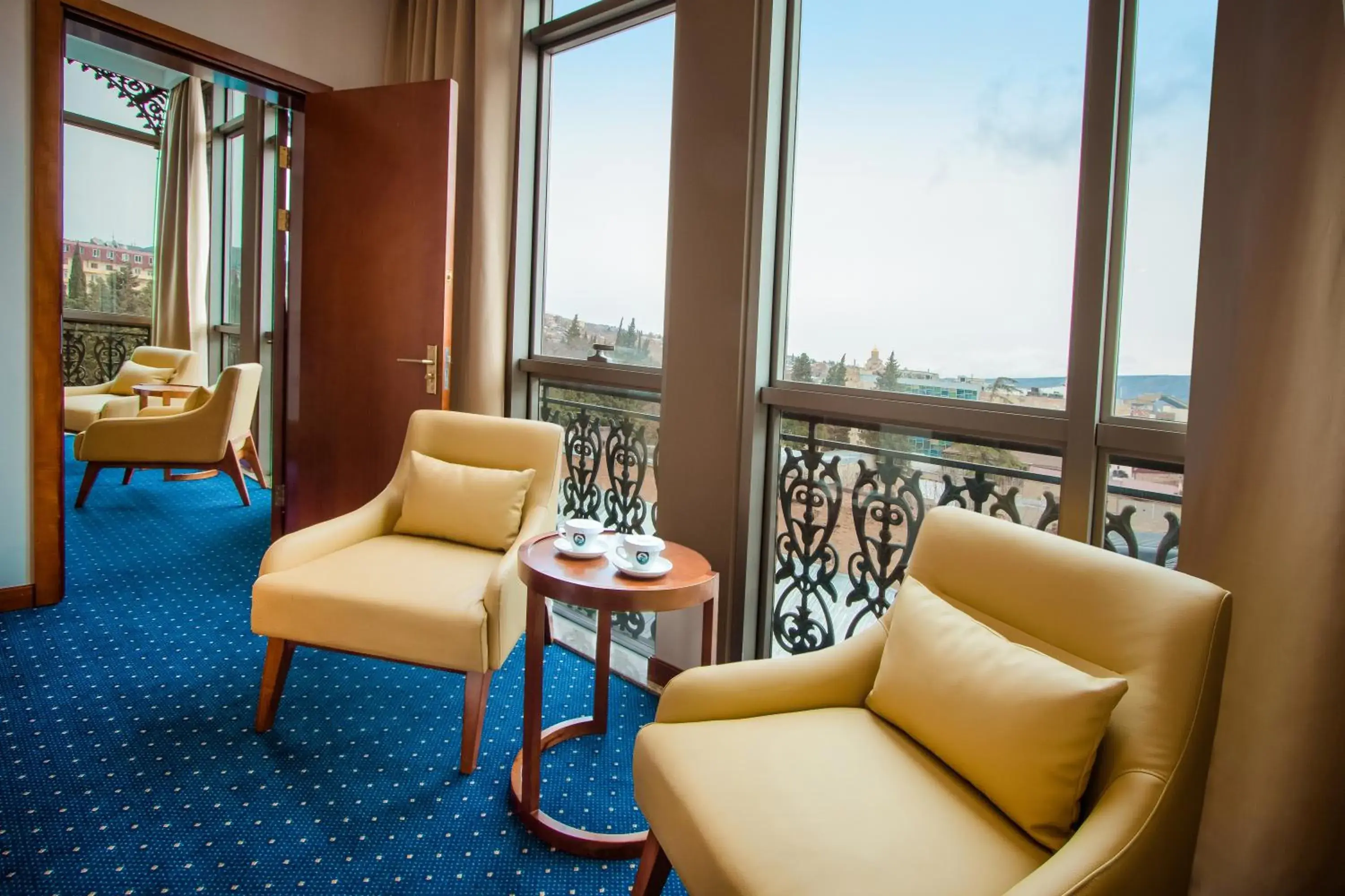 Living room, Seating Area in New Tiflis Hotel