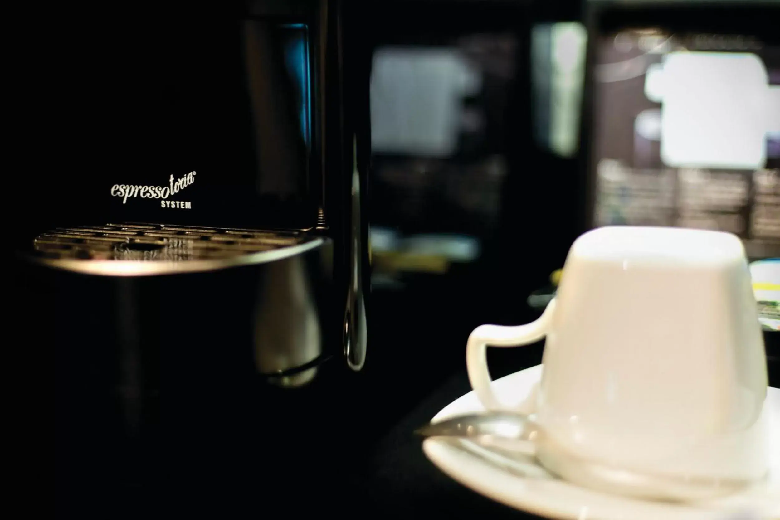 Coffee/tea facilities in Central Studio Hotel Sydney