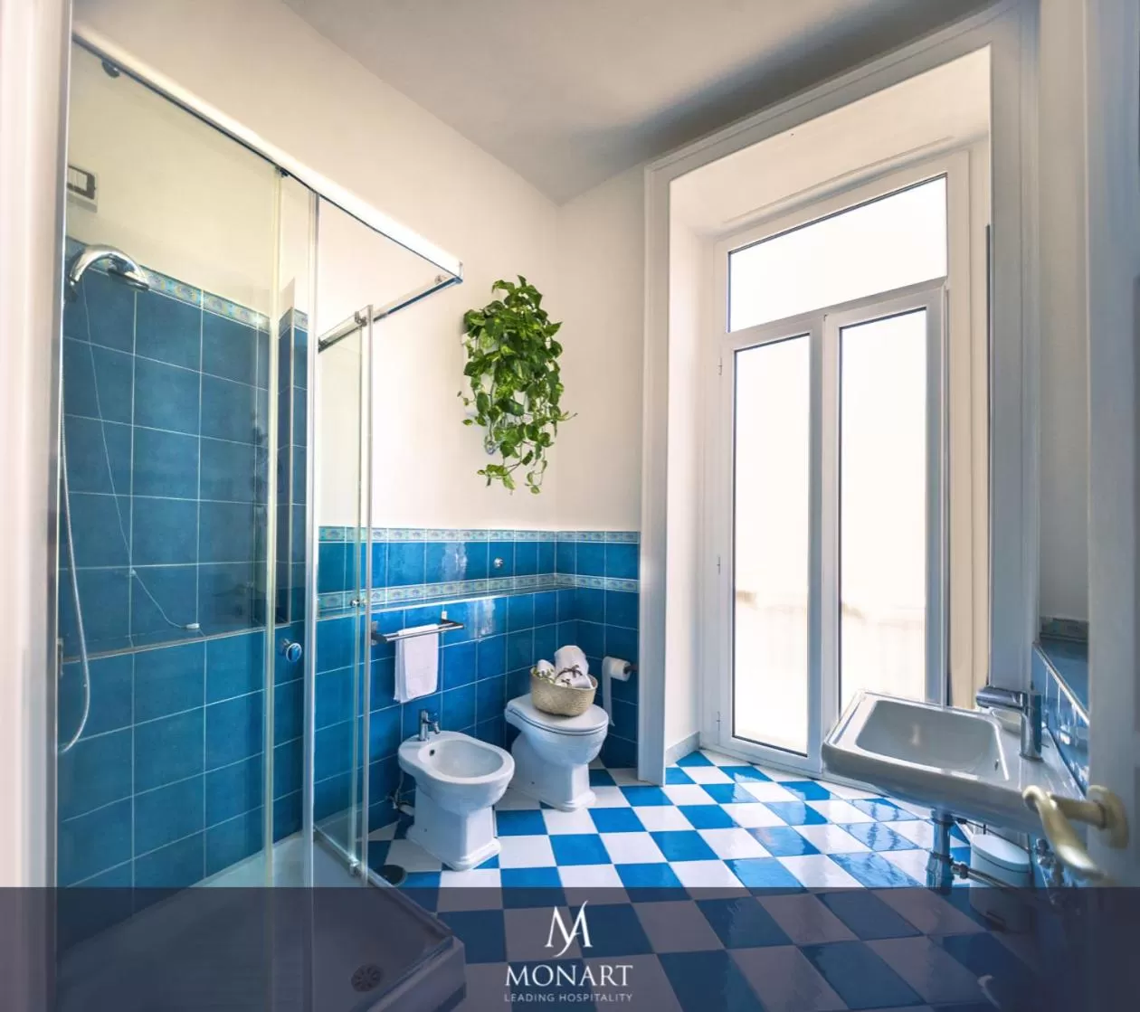 Bathroom in MONART HOSPITALITY Cavour