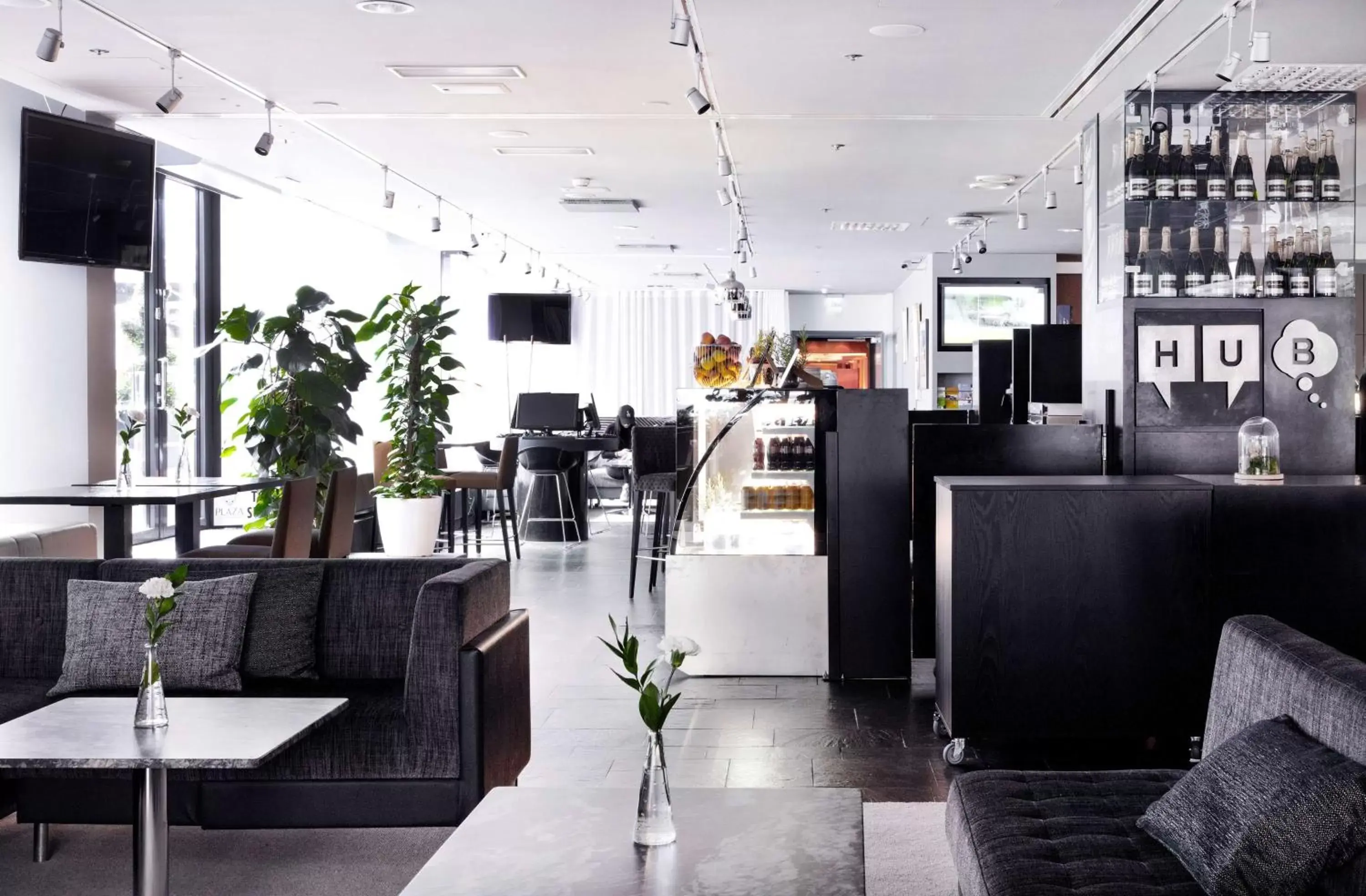 Lobby or reception, Lounge/Bar in Radisson Blu Plaza Hotel, Helsinki
