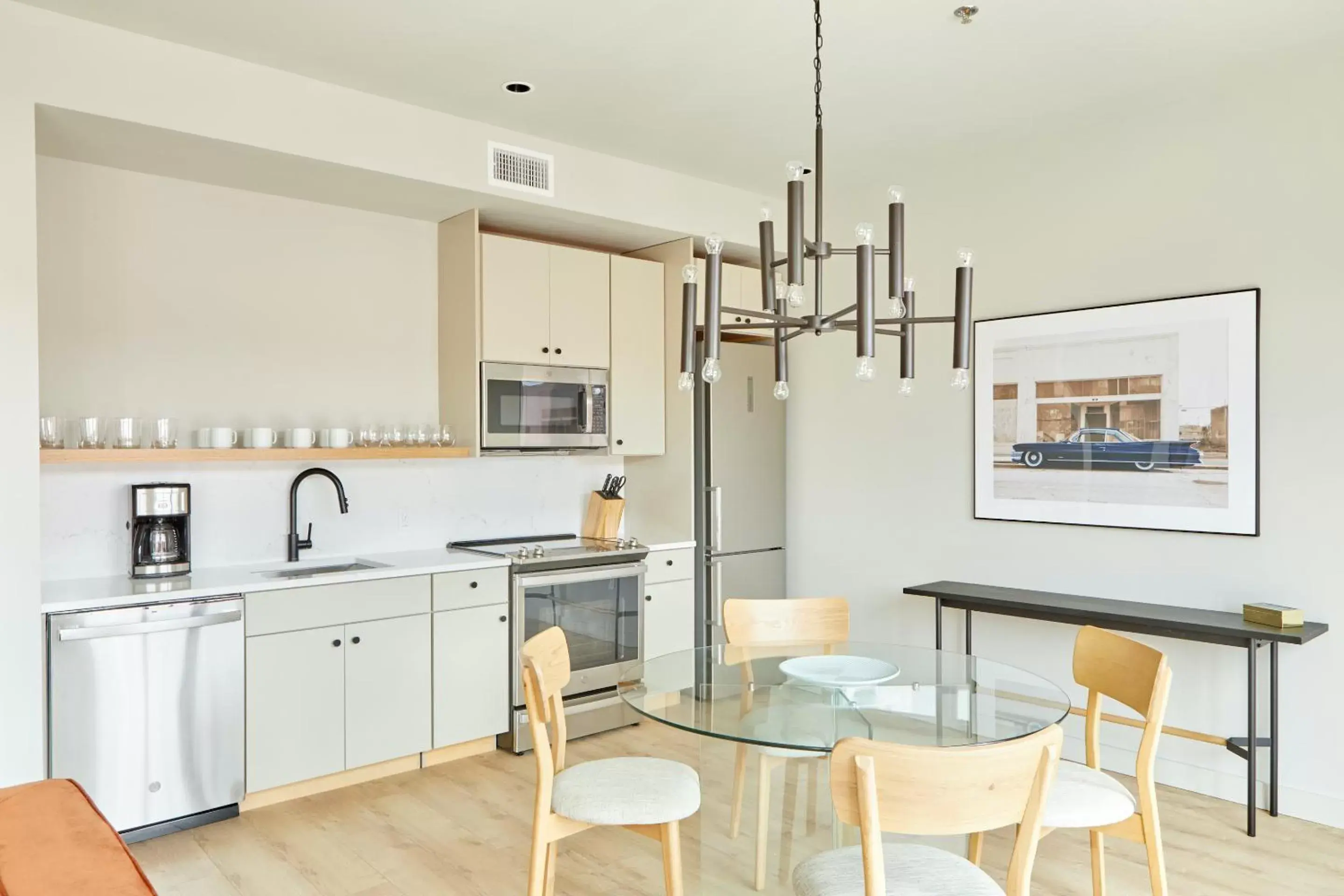 Living room, Kitchen/Kitchenette in Sonder The Printing Press