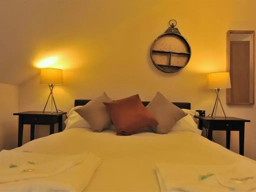 Bedroom, Bed in Gail's Guest House Bedroom, Bed in Gail's Guest House