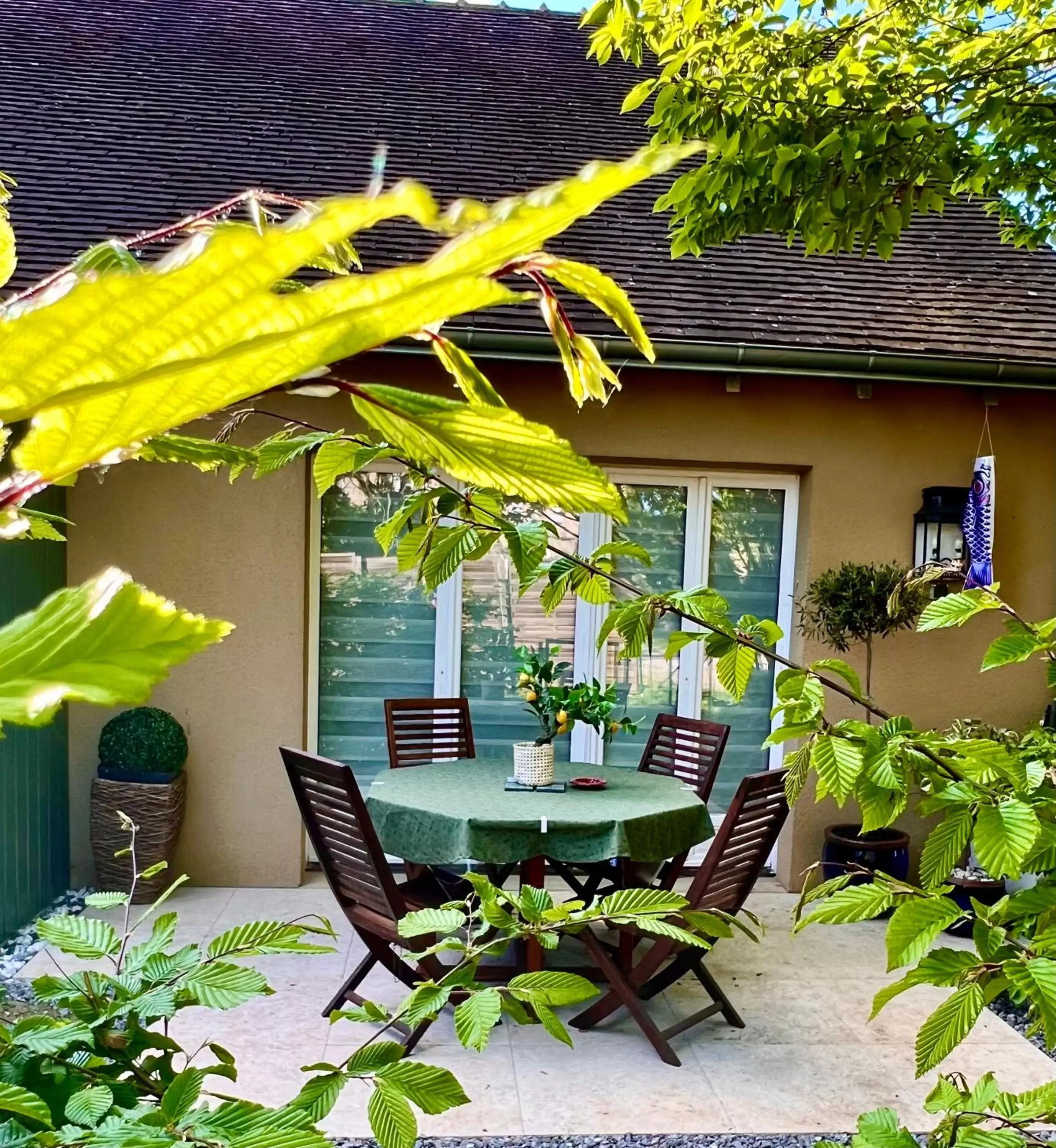 Patio in GSand Le Clos du May