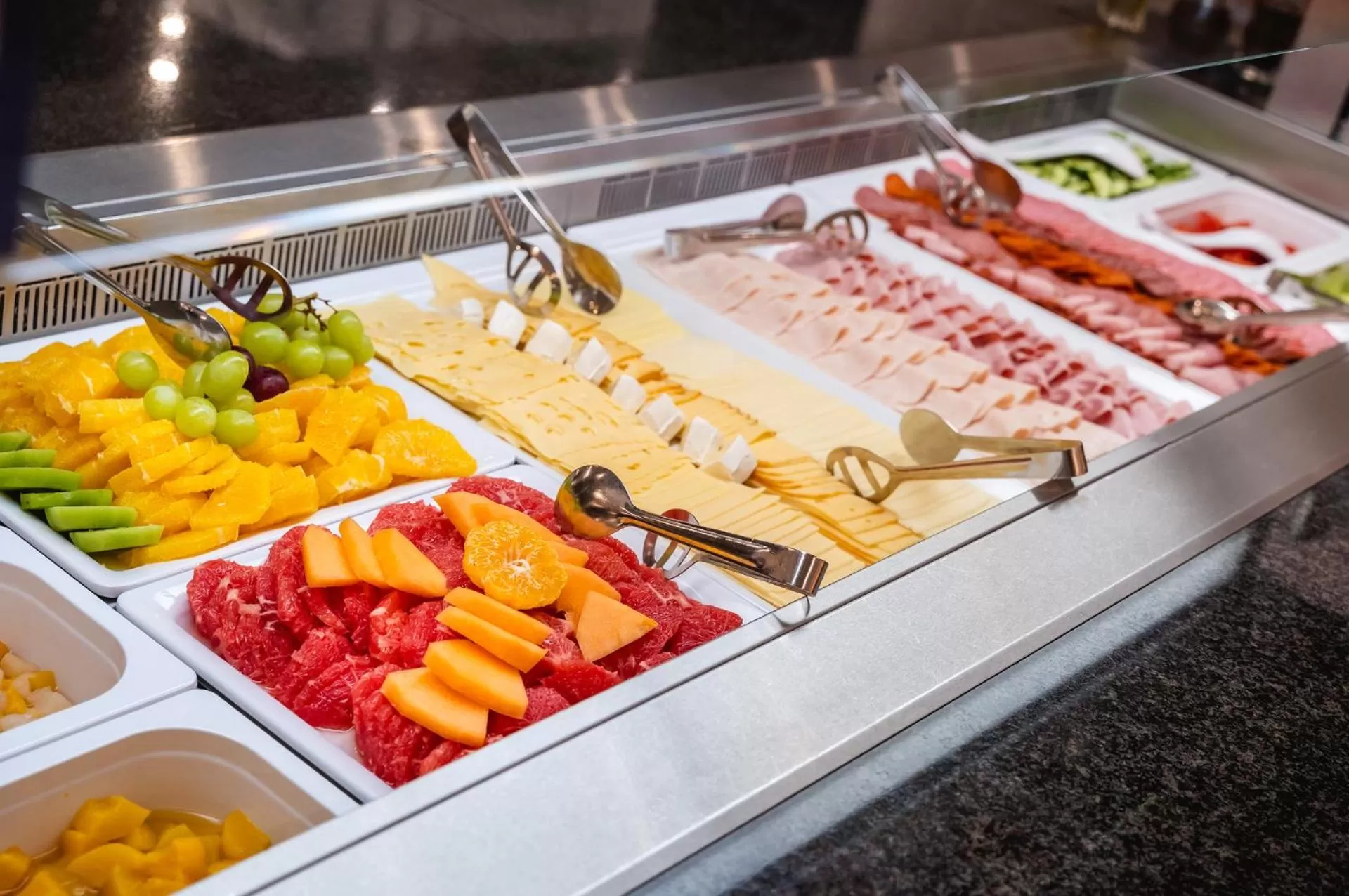 Buffet breakfast in Grandium Hotel Prague