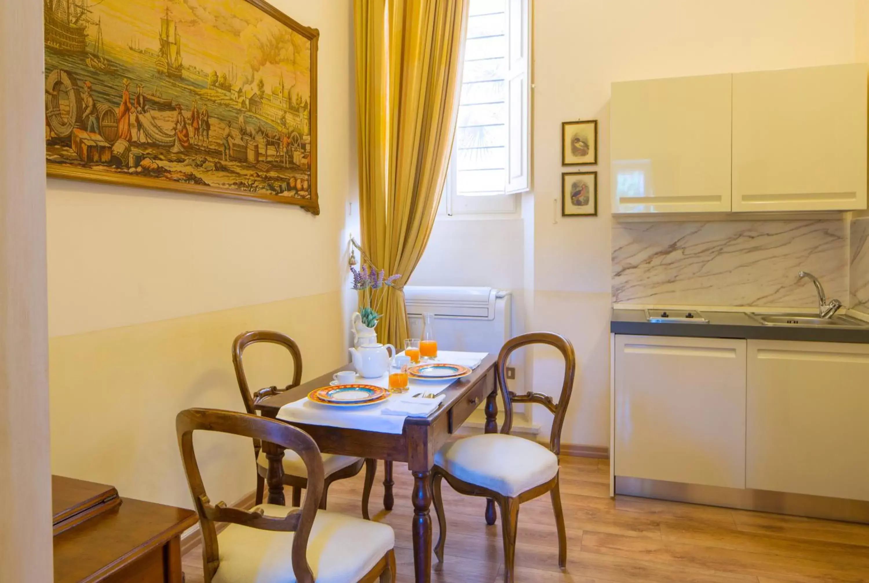 Kitchen or kitchenette, Dining Area in Palazzo Rotati