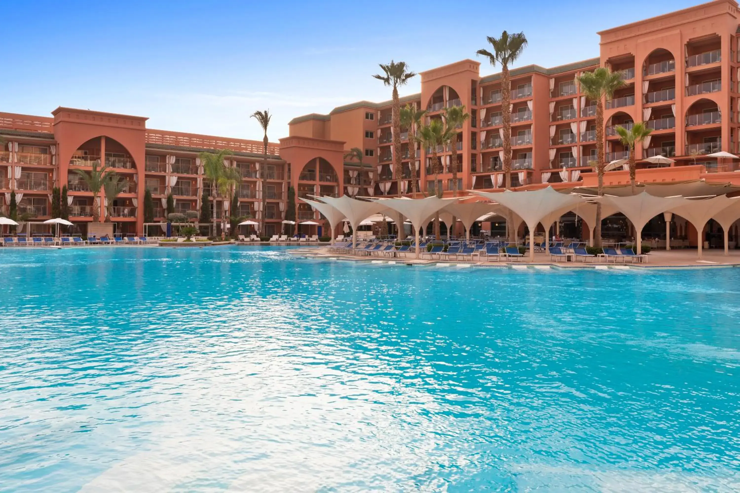 Swimming Pool in Savoy Le Grand Hotel Marrakech