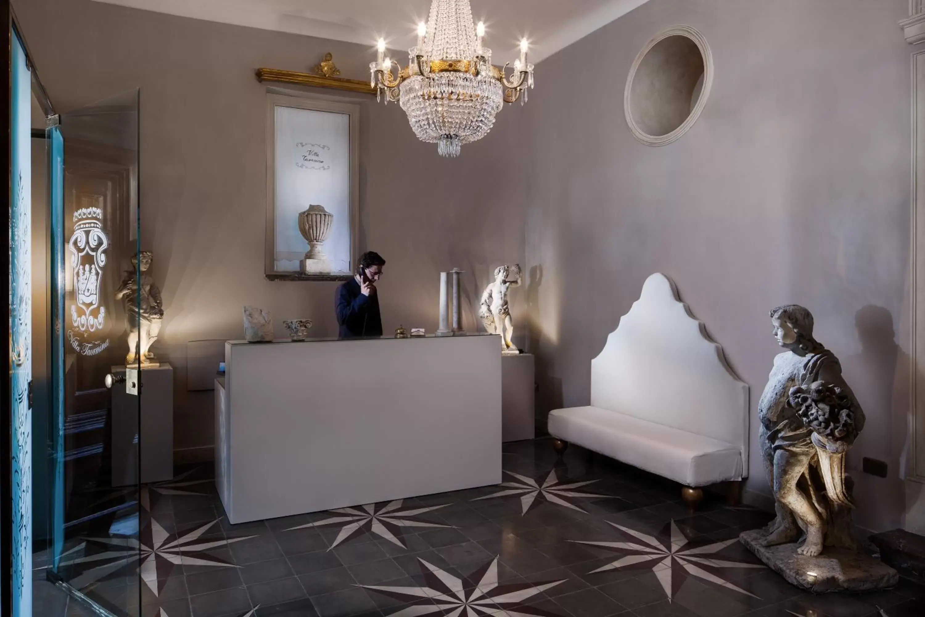 Staff, Lobby/Reception in Hotel Villa Taormina