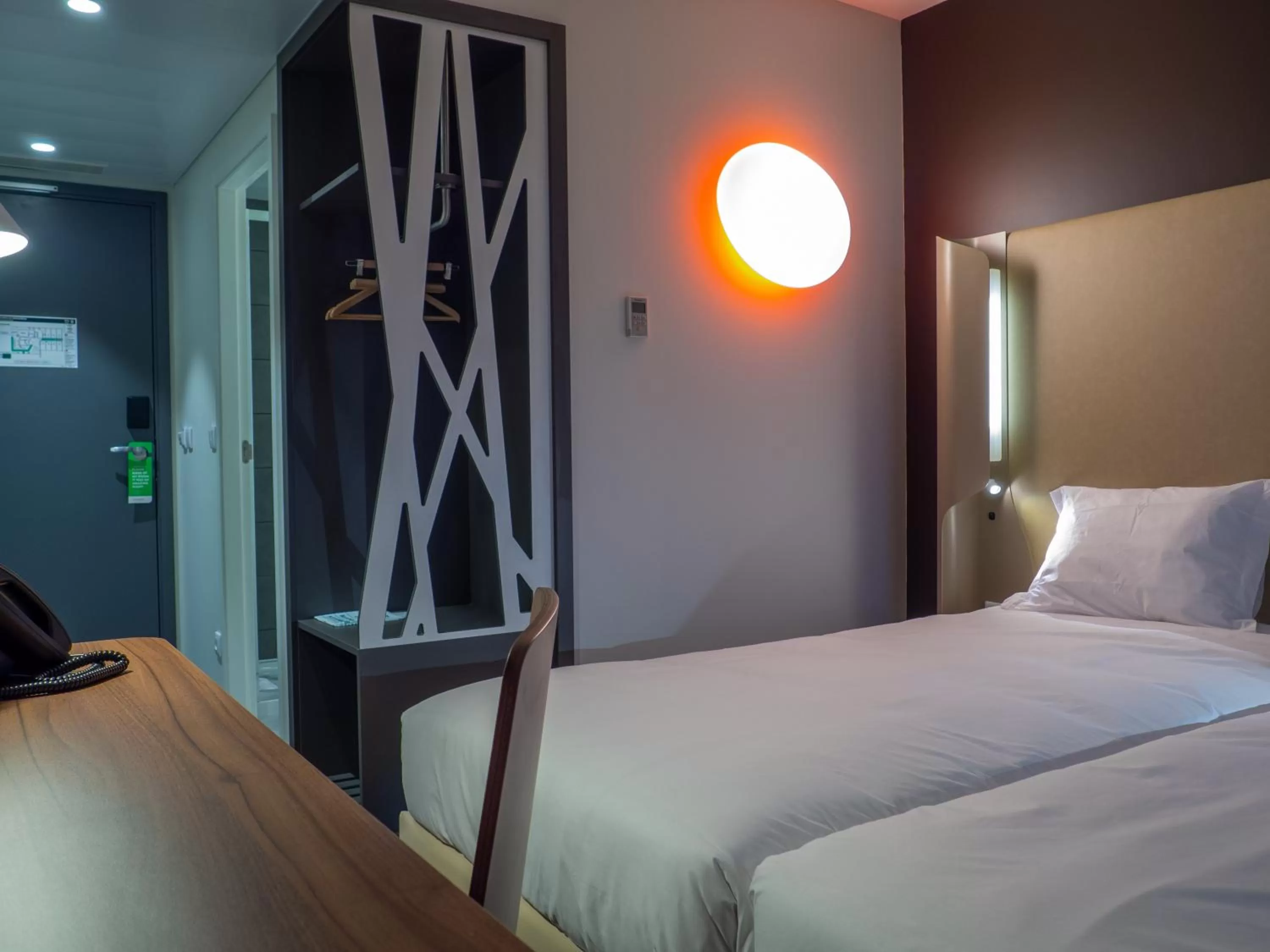 Bedroom, Bed in Flag Hotel Caldas da Rainha