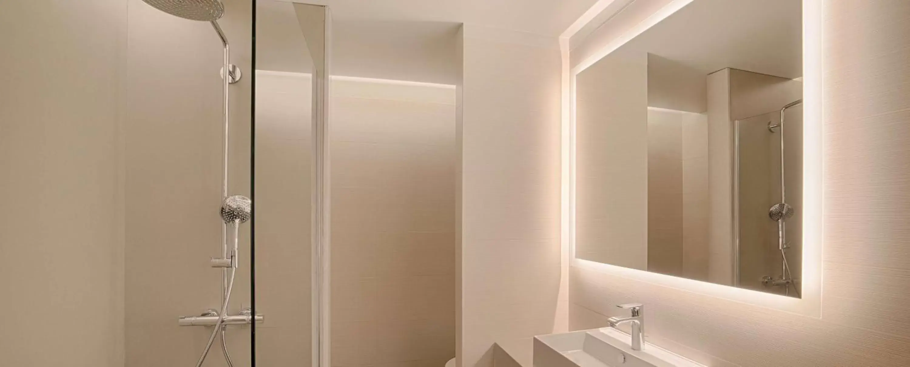 Bathroom in NH Collection Milano Touring