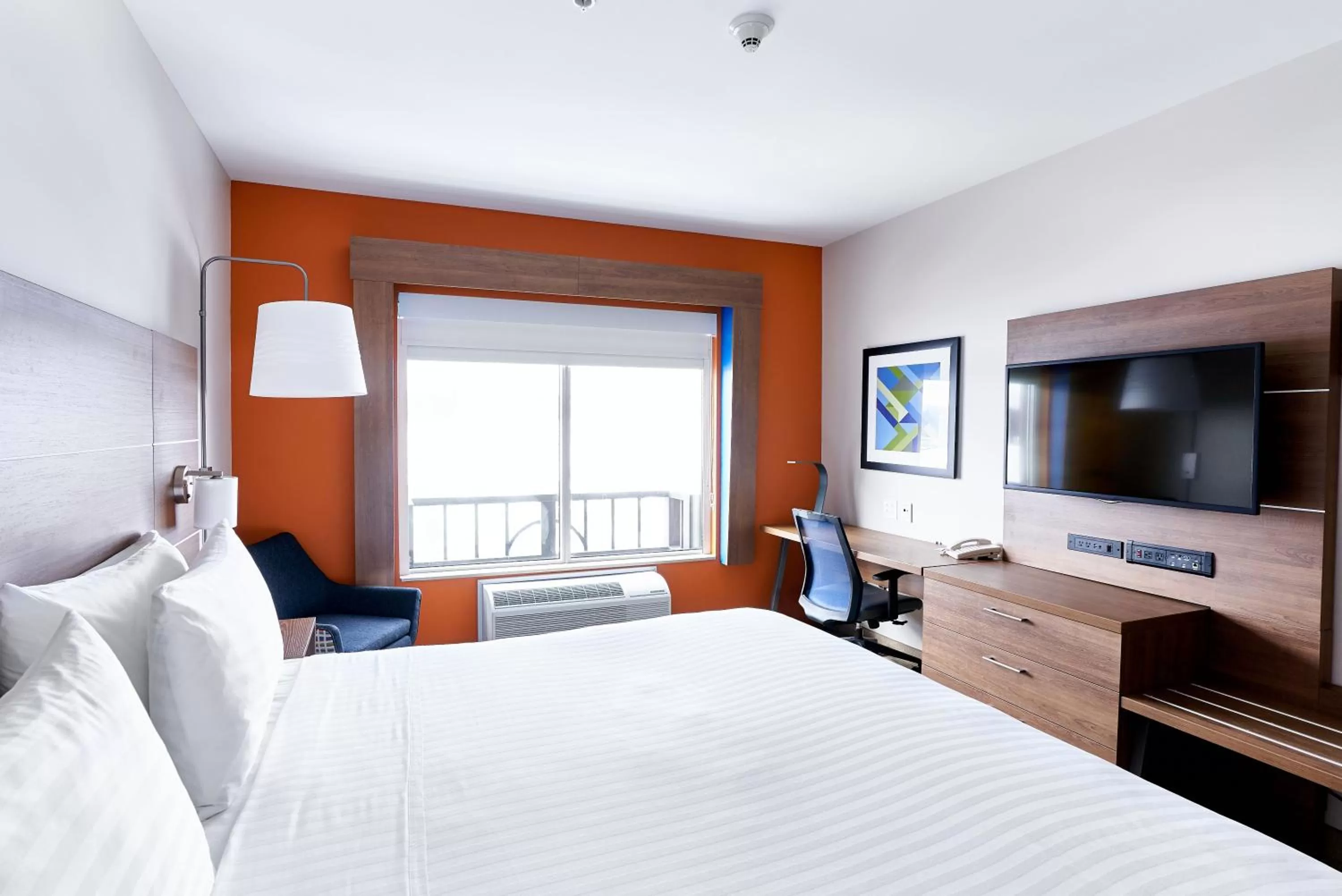 Photo of the whole room, Bed in Holiday Inn Express Hotel & Suites Dieppe Airport by IHG