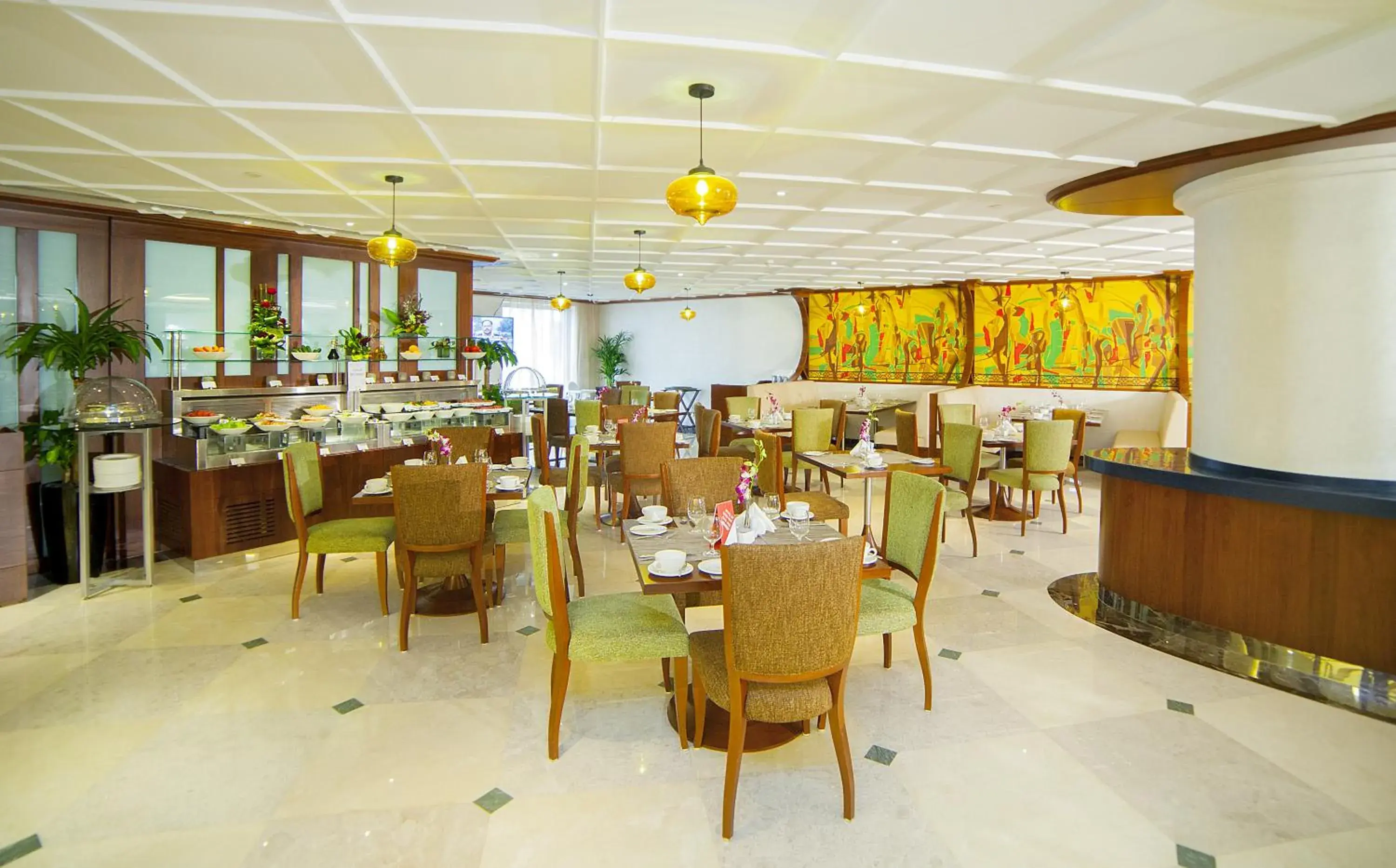 Restaurant/places to eat in Raviz Center Point Hotel Restaurant/places to eat in Raviz Center Point Hotel