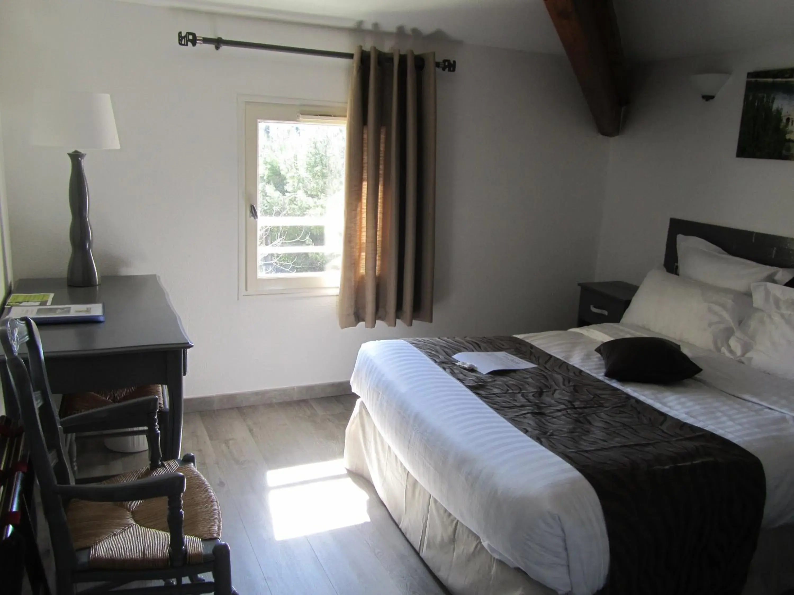 Bedroom, Bed in Hotel Restaurant la Ferme