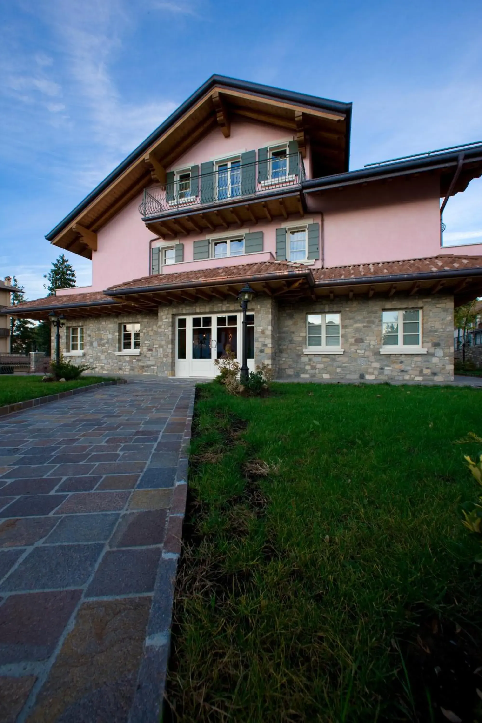 Facade/entrance, Property Building in T'ami Hotel Resort Spa