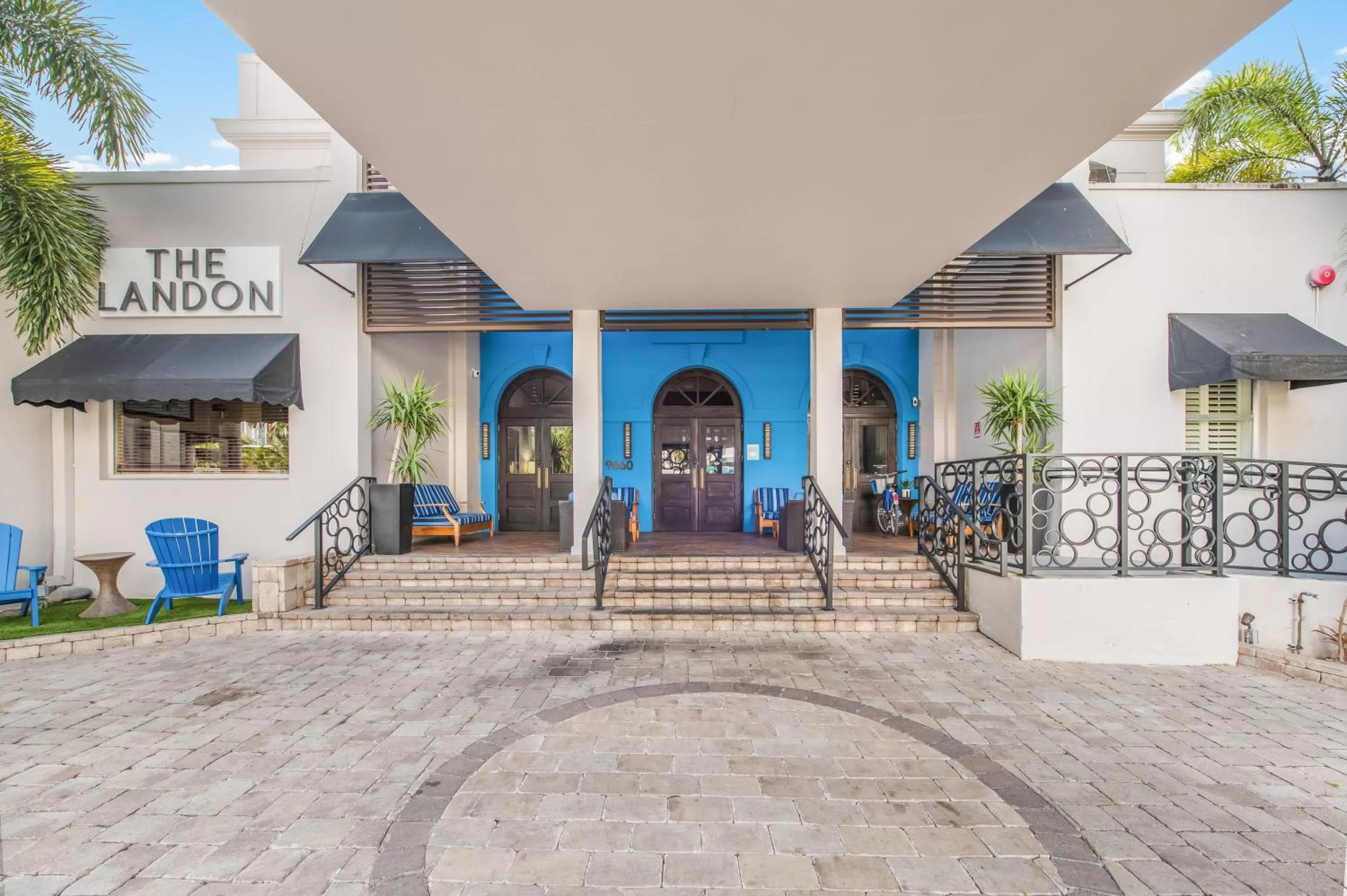 Property building in The Landon Bay Harbor-Miami Beach