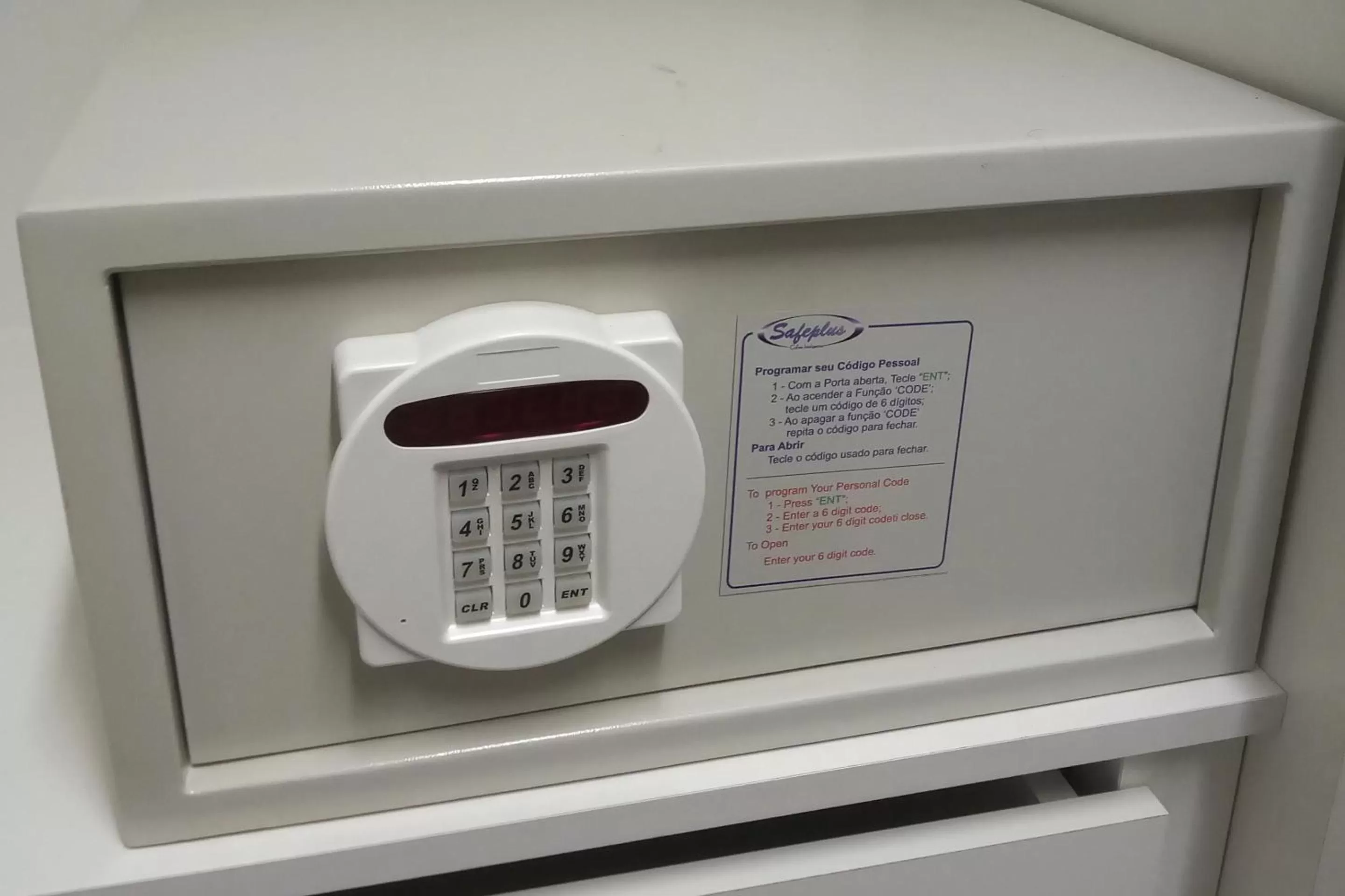 Bedroom in Compacto Hotel