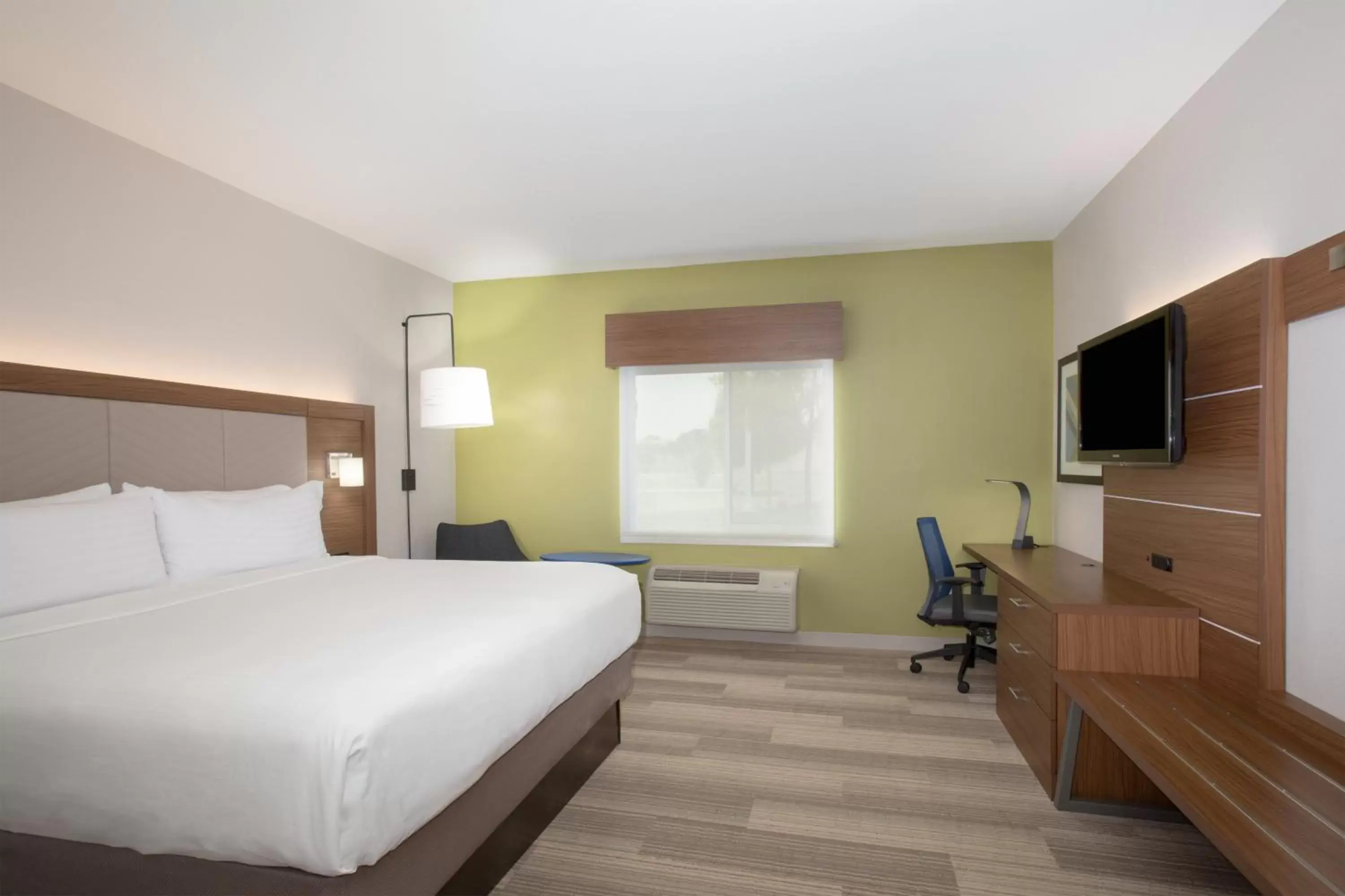 Photo of the whole room in Holiday Inn Express & Suites Amarillo, an IHG Hotel