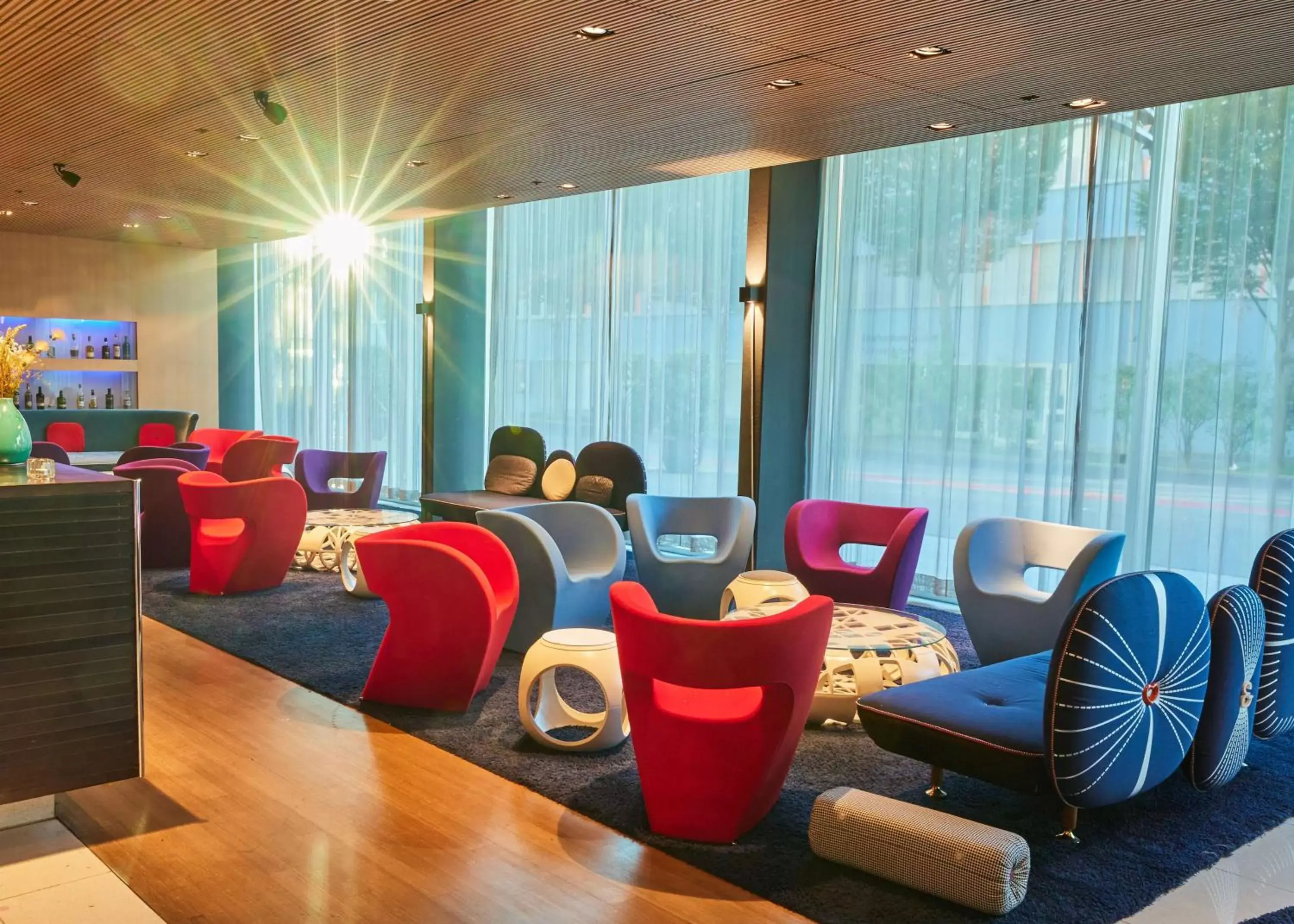 Lounge or bar in Radisson Blu Hotel, Lucerne