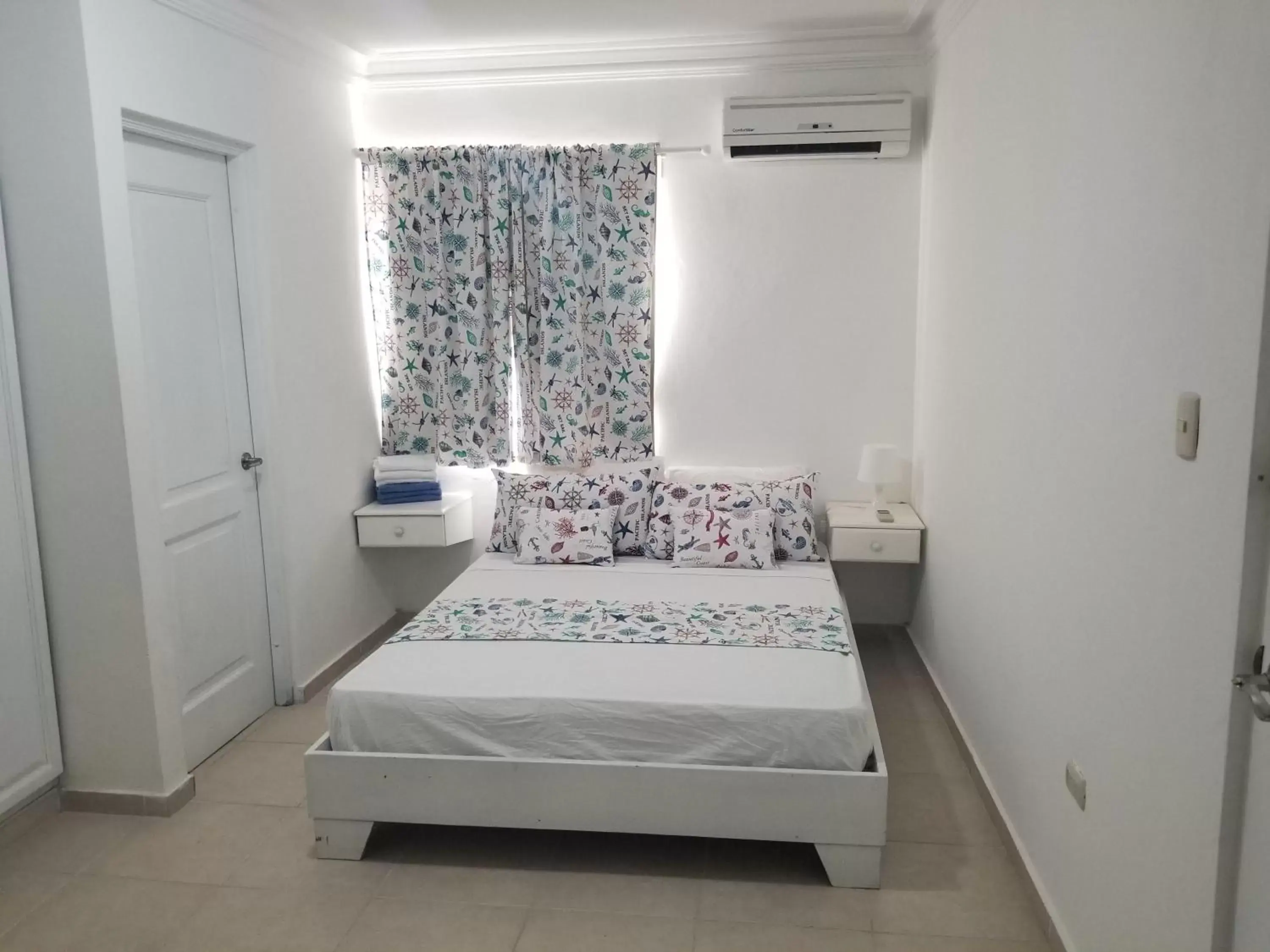 Bedroom, Bed in Karimar Beach Condo Hotel