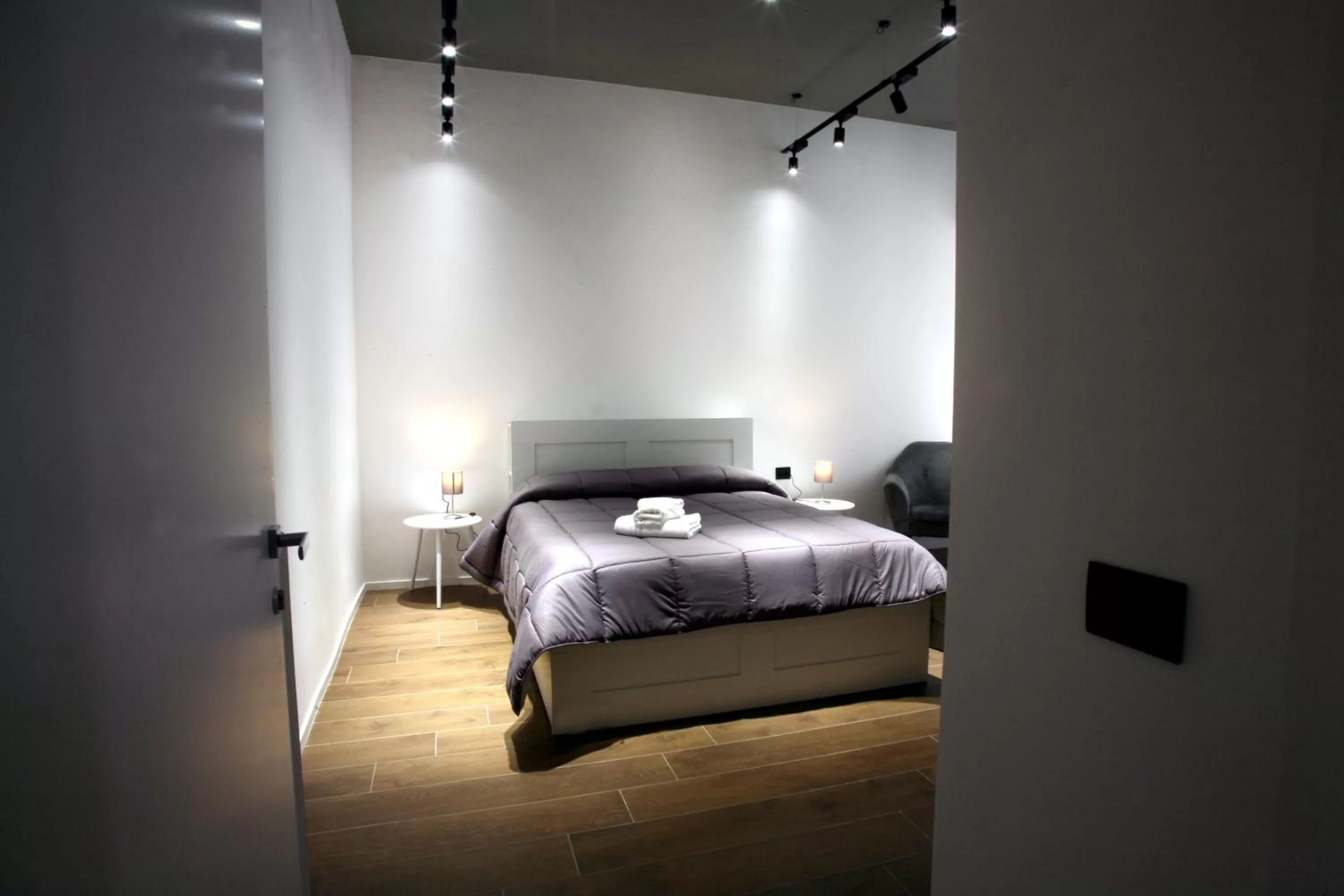 Photo of the whole room, Bed in Business Home Via Isonzo B&B