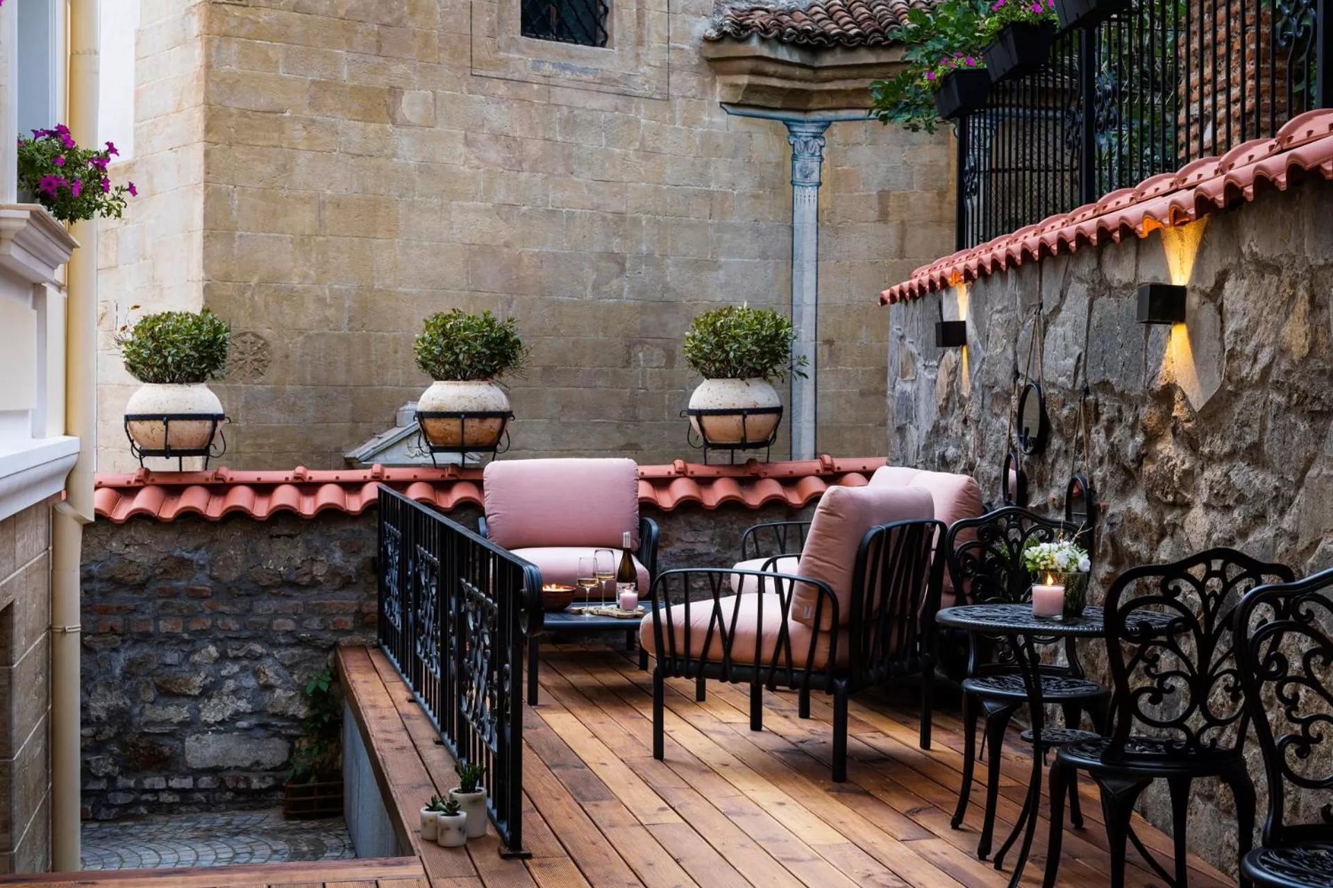 Garden in Gallery 37 Powered by ASTON