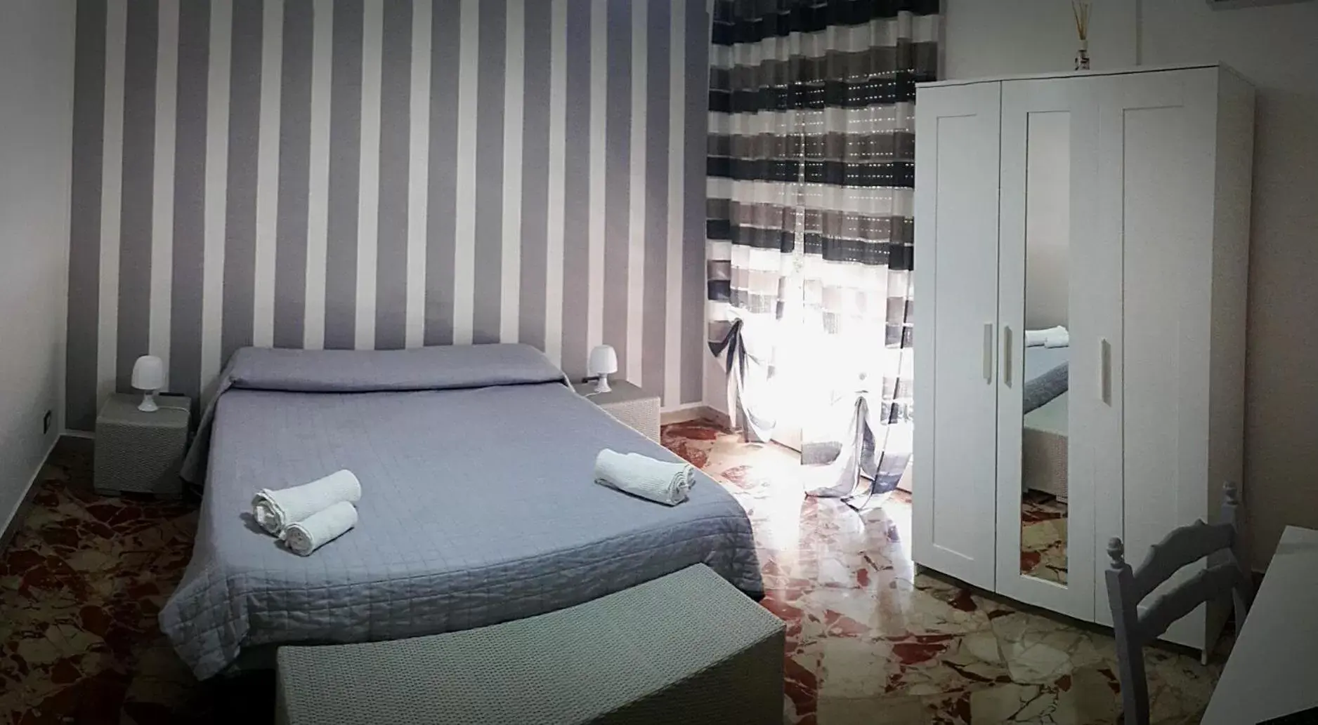 Bed in Al Civico 8 - B&B - Palermo