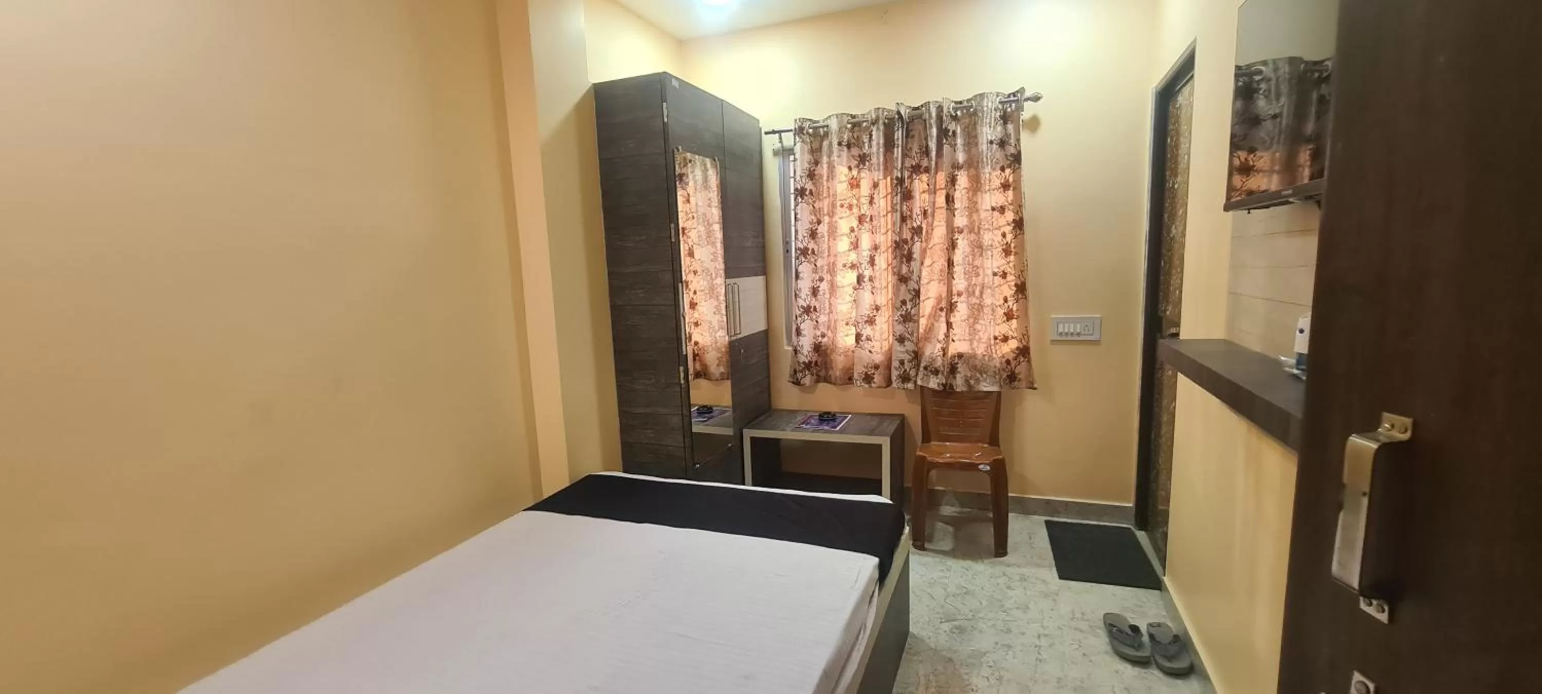 TV and multimedia, Bed in HOTEL MANORAMA PALACE