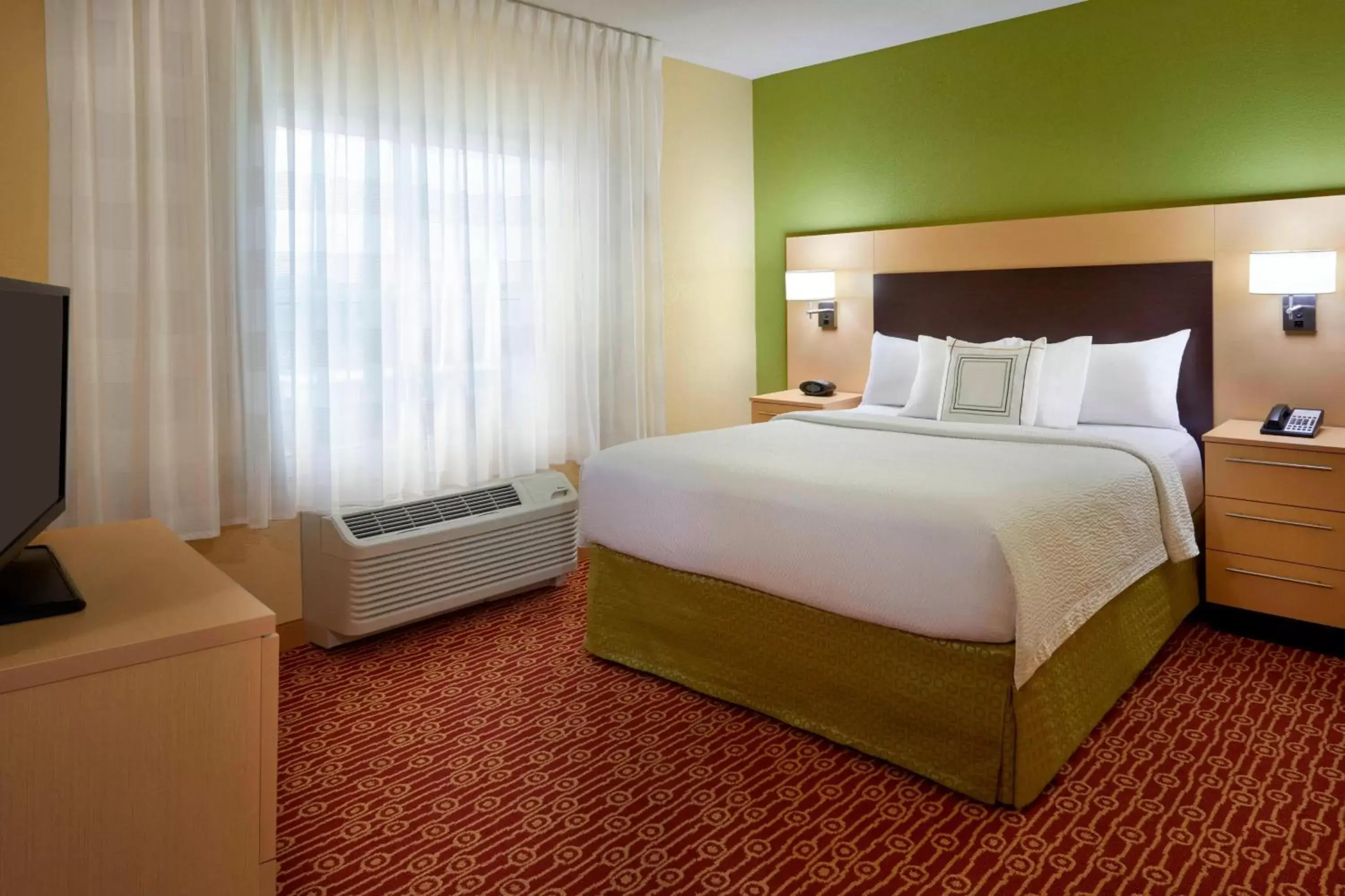 Bedroom, Bed in TownePlace Suites by Marriott Thunder Bay