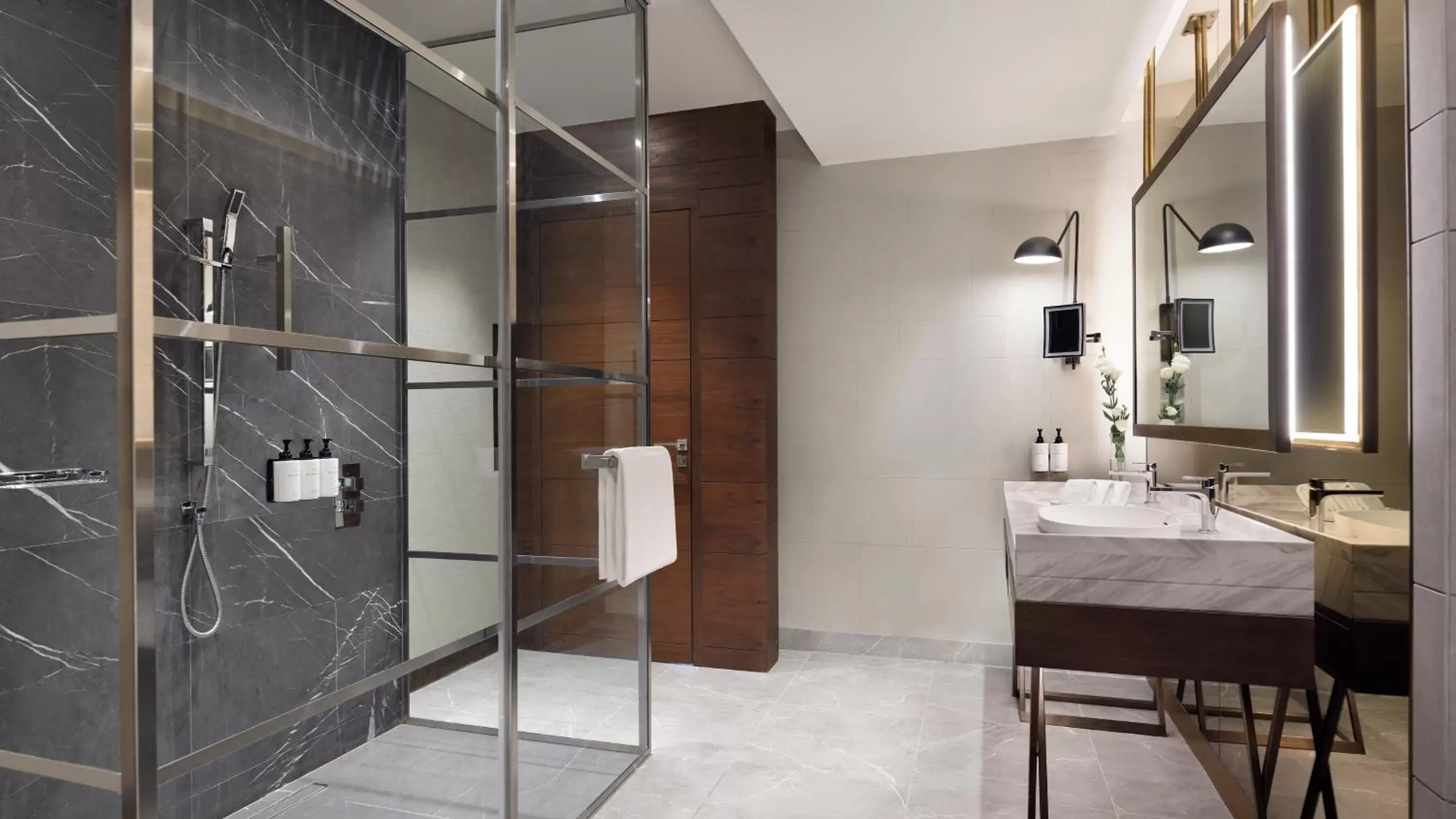 Shower, Bathroom in InterContinental Ras Al Khaimah Resort and Spa, an IHG Hotel