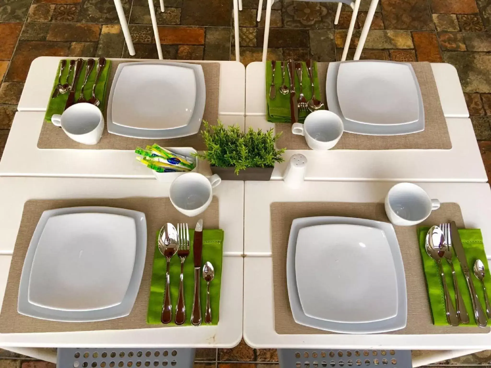 Restaurant/places to eat in Terrazas Tayrona Travelers Apartamentos y Suites Restaurant/places to eat in Terrazas Tayrona Travelers Apartamentos y Suites