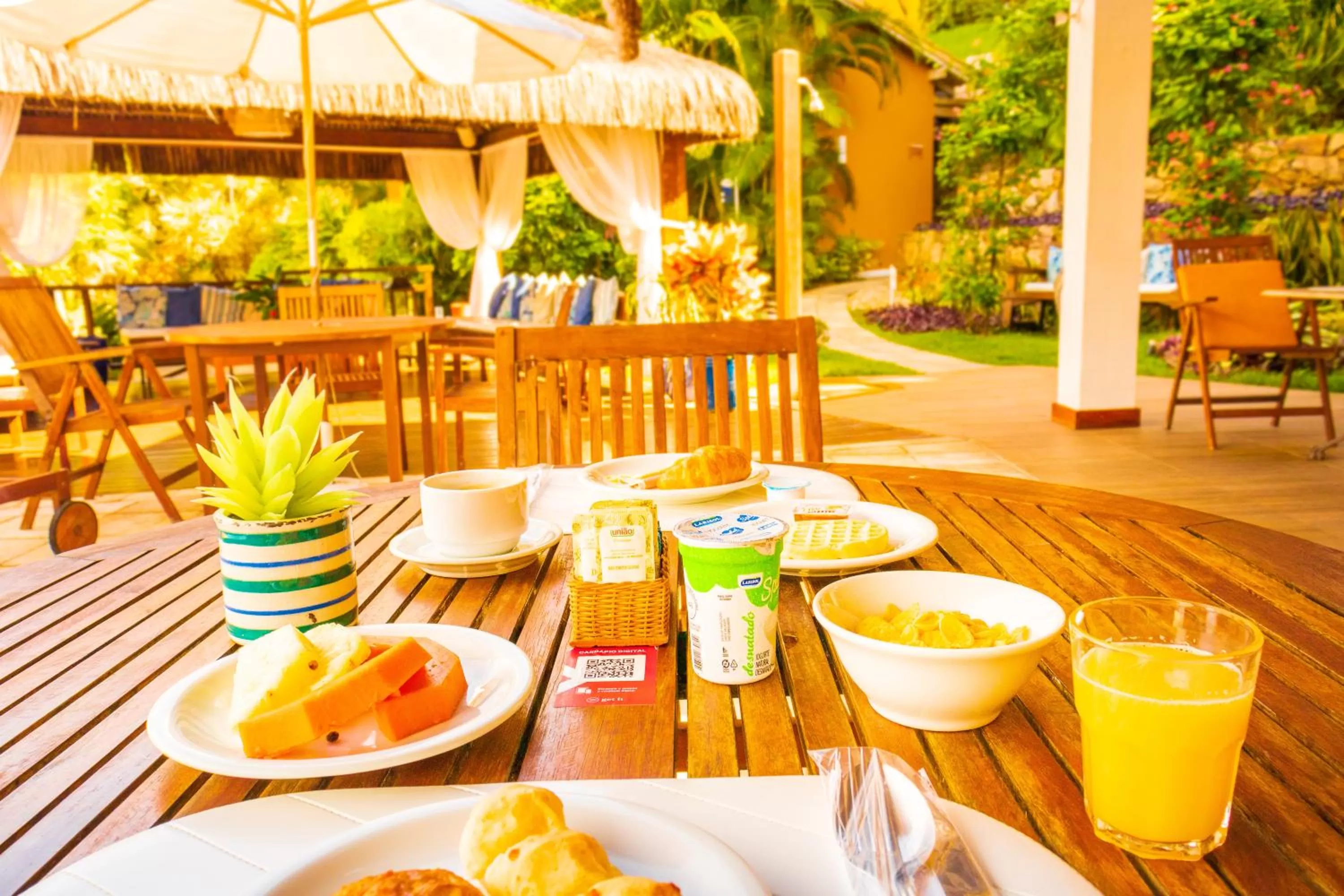 Breakfast in Bahiamarela Boutique Hotel & SPA