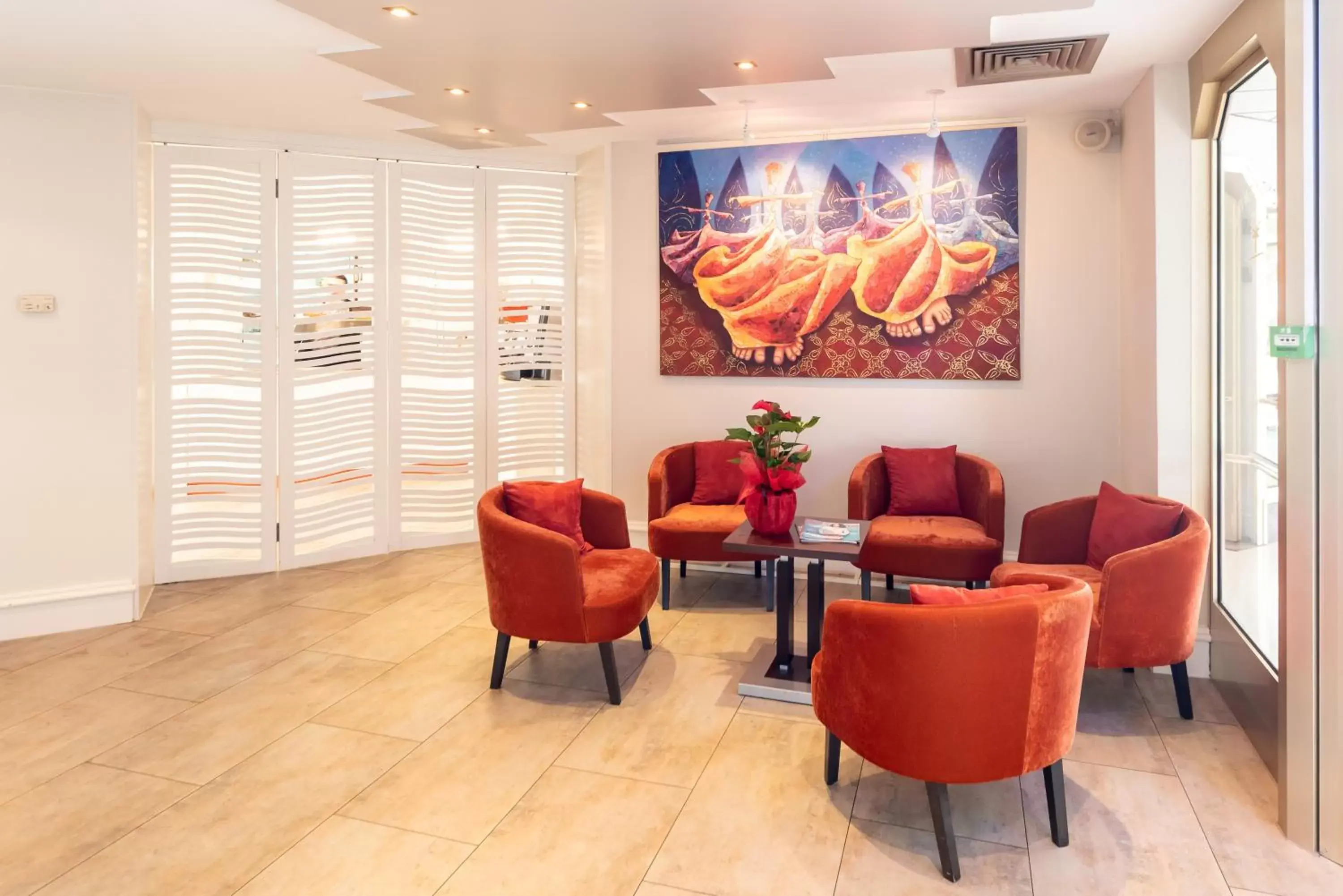 Lobby or reception, Seating Area in Hotel Continental Saint Raphael