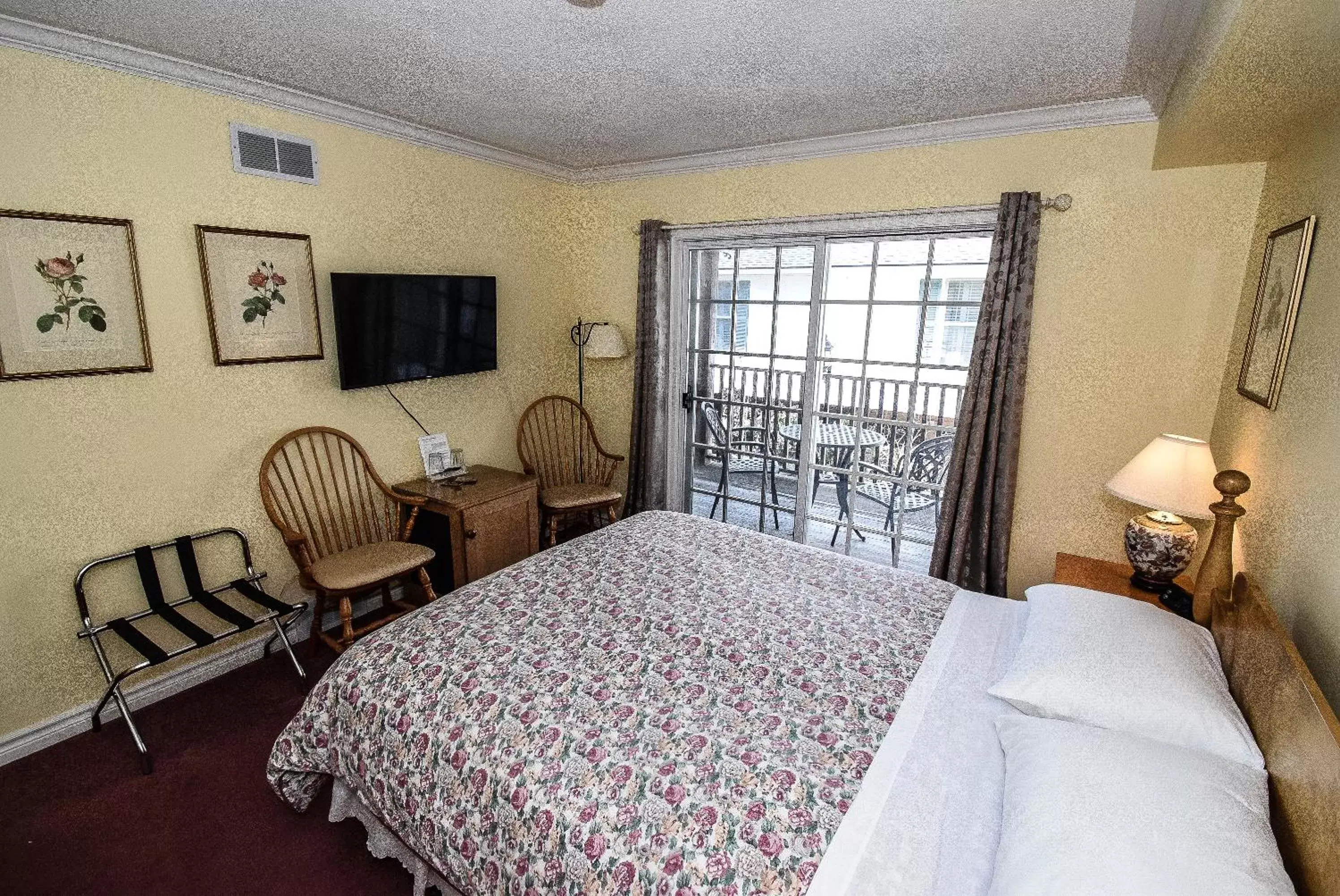 Bed in Blairpen House Country Inn