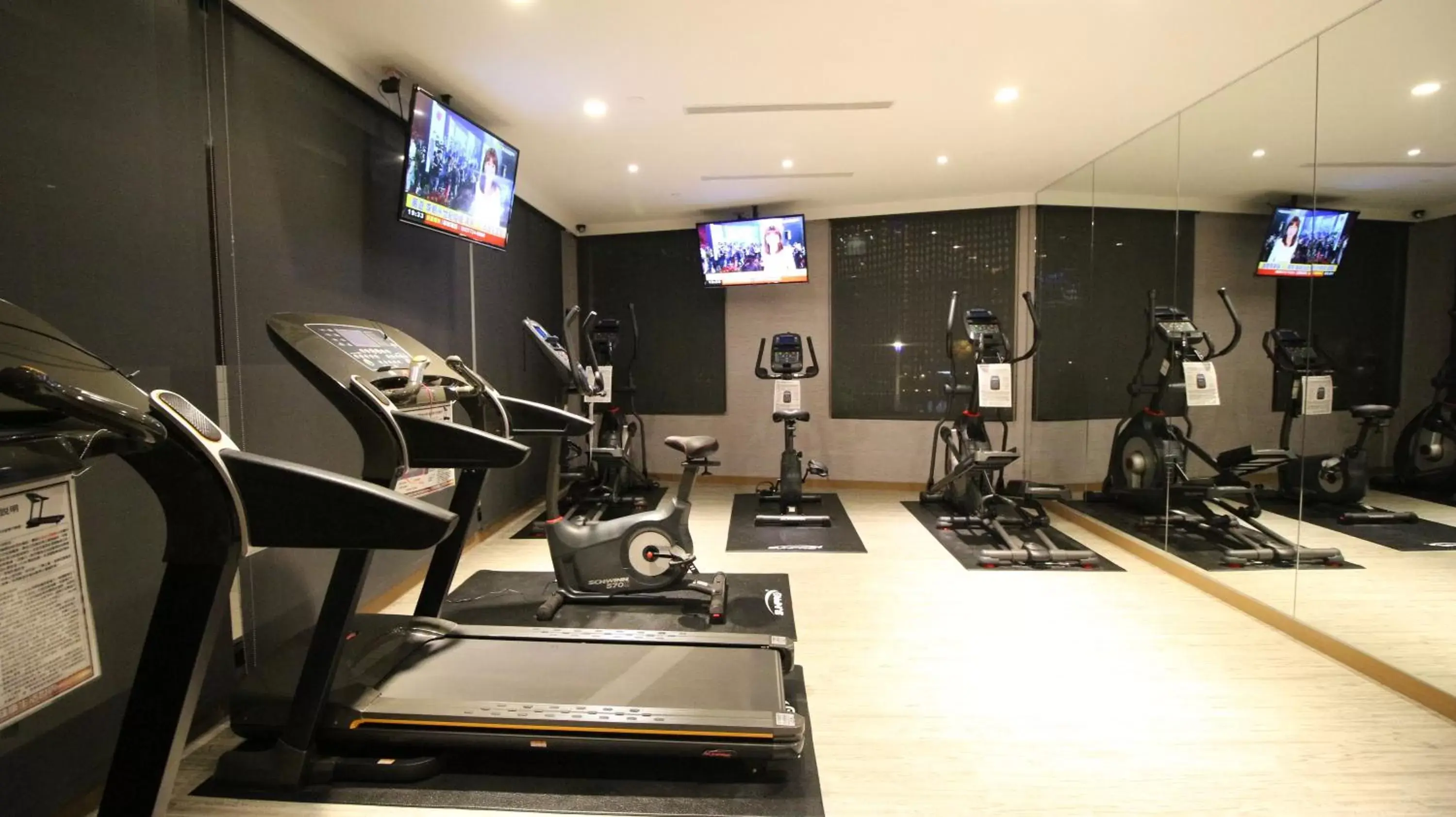 Fitness centre/facilities, Fitness Center/Facilities in Harbour 10 Hotel